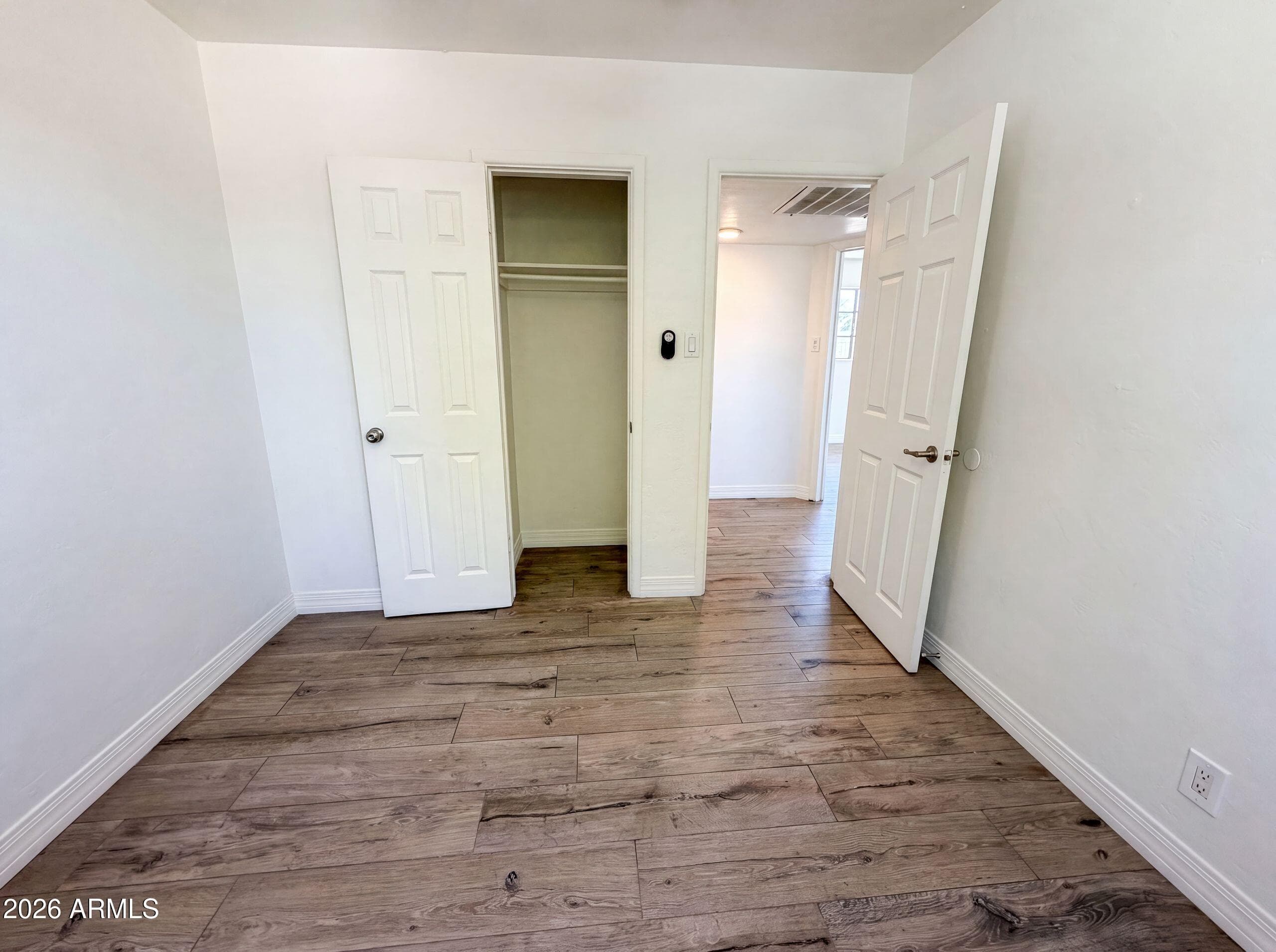 4505 W Clarendon Avenue — photo 4