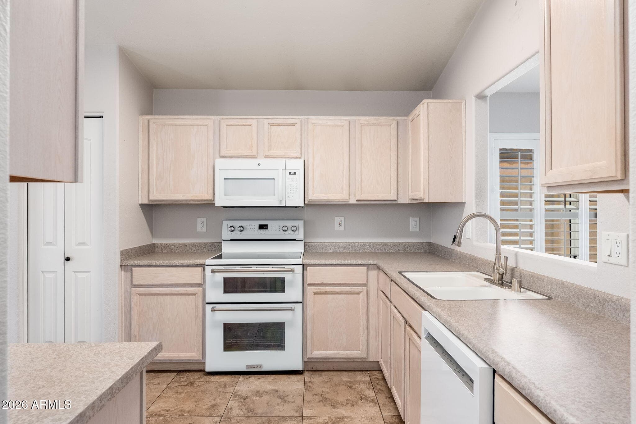 9148 W Canyon Drive — photo 5