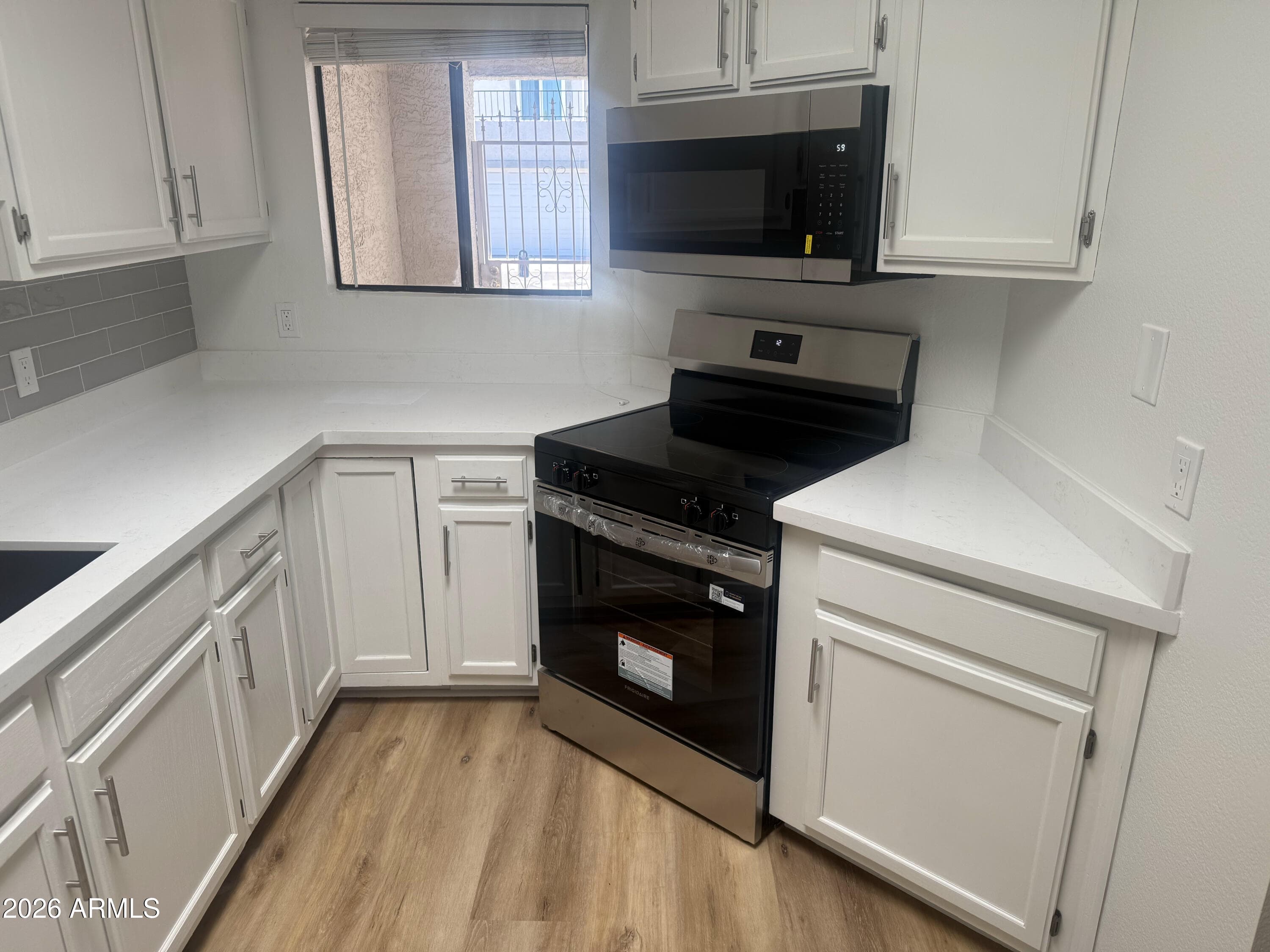 4758 W Sanna Street — photo 5