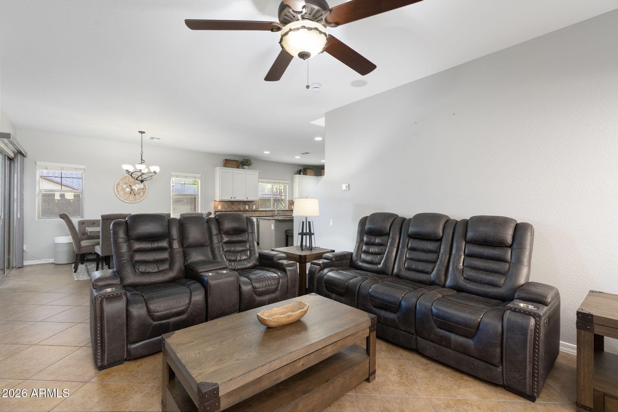 3965 E Melinda Drive — photo 5