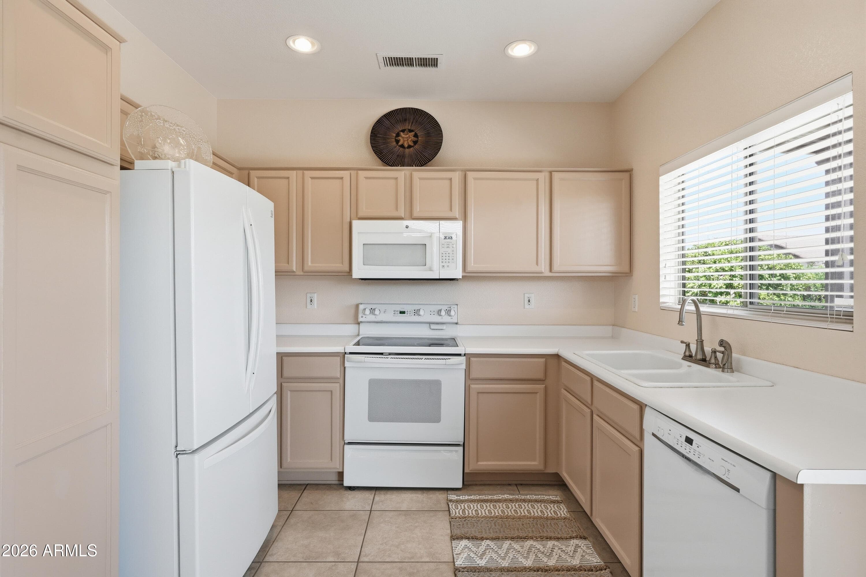 16295 W Mountain Pass Drive — photo 8