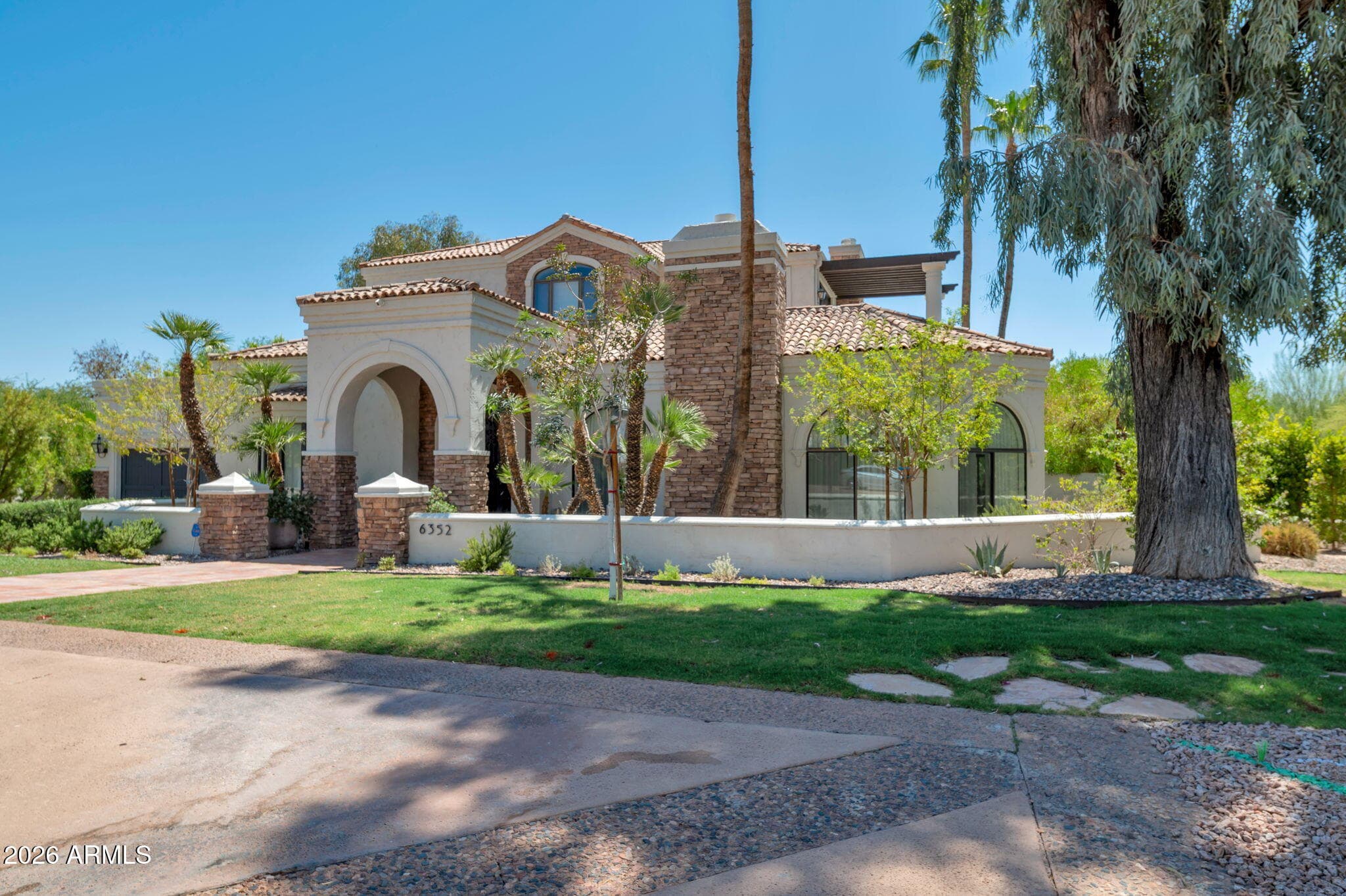 6352 E Vista Drive — photo 2