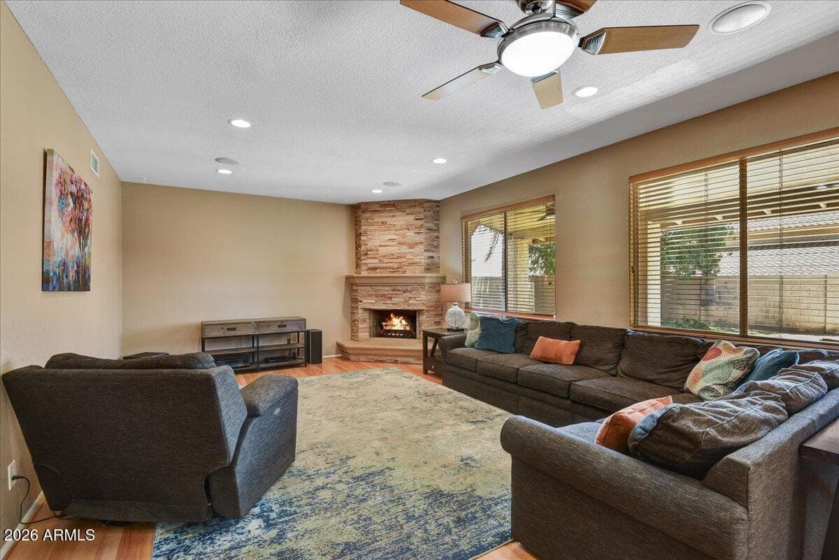 5639 E Kings Avenue — photo 8