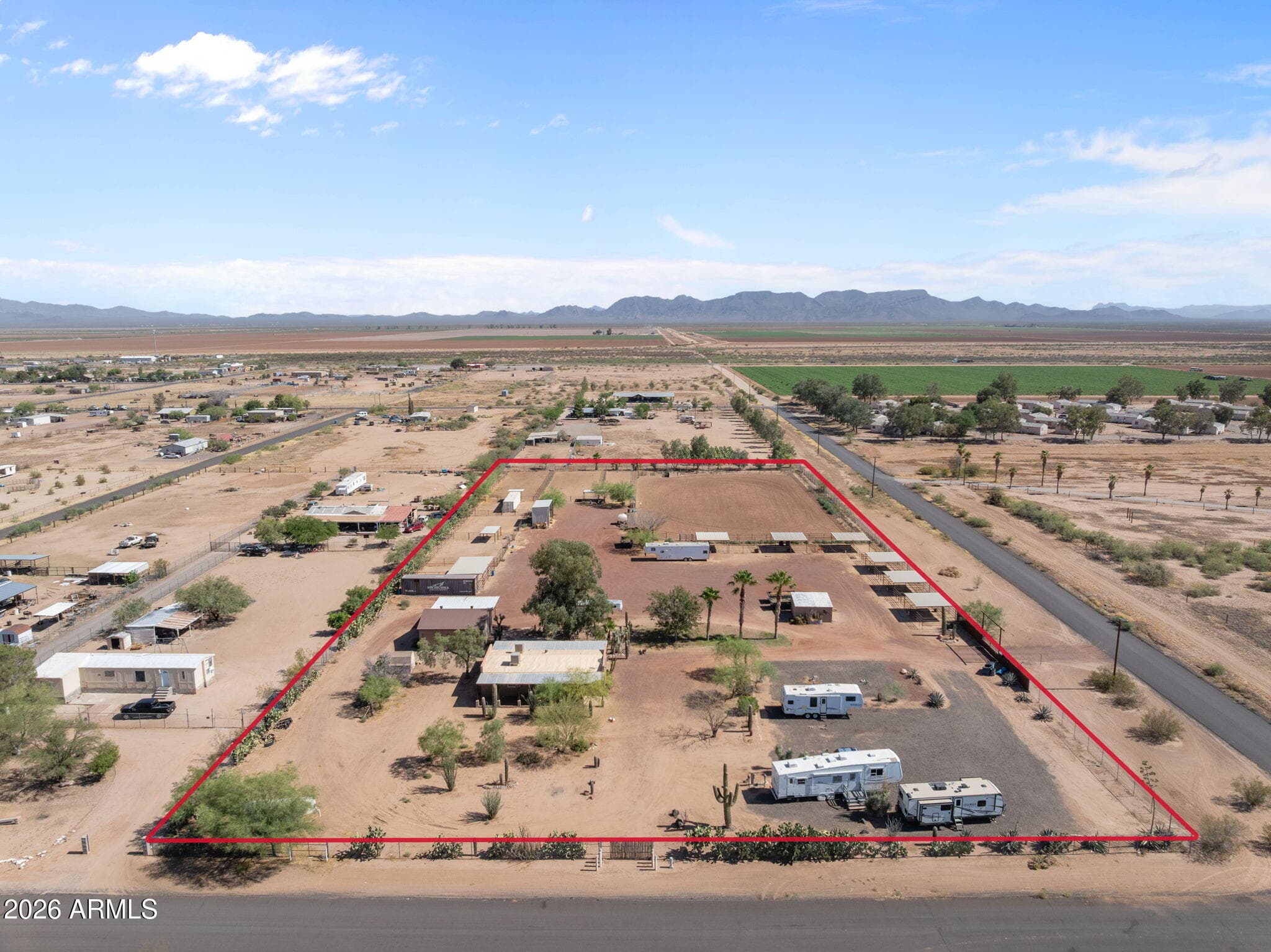 50702 W Hector Road, Aguila, Arizona