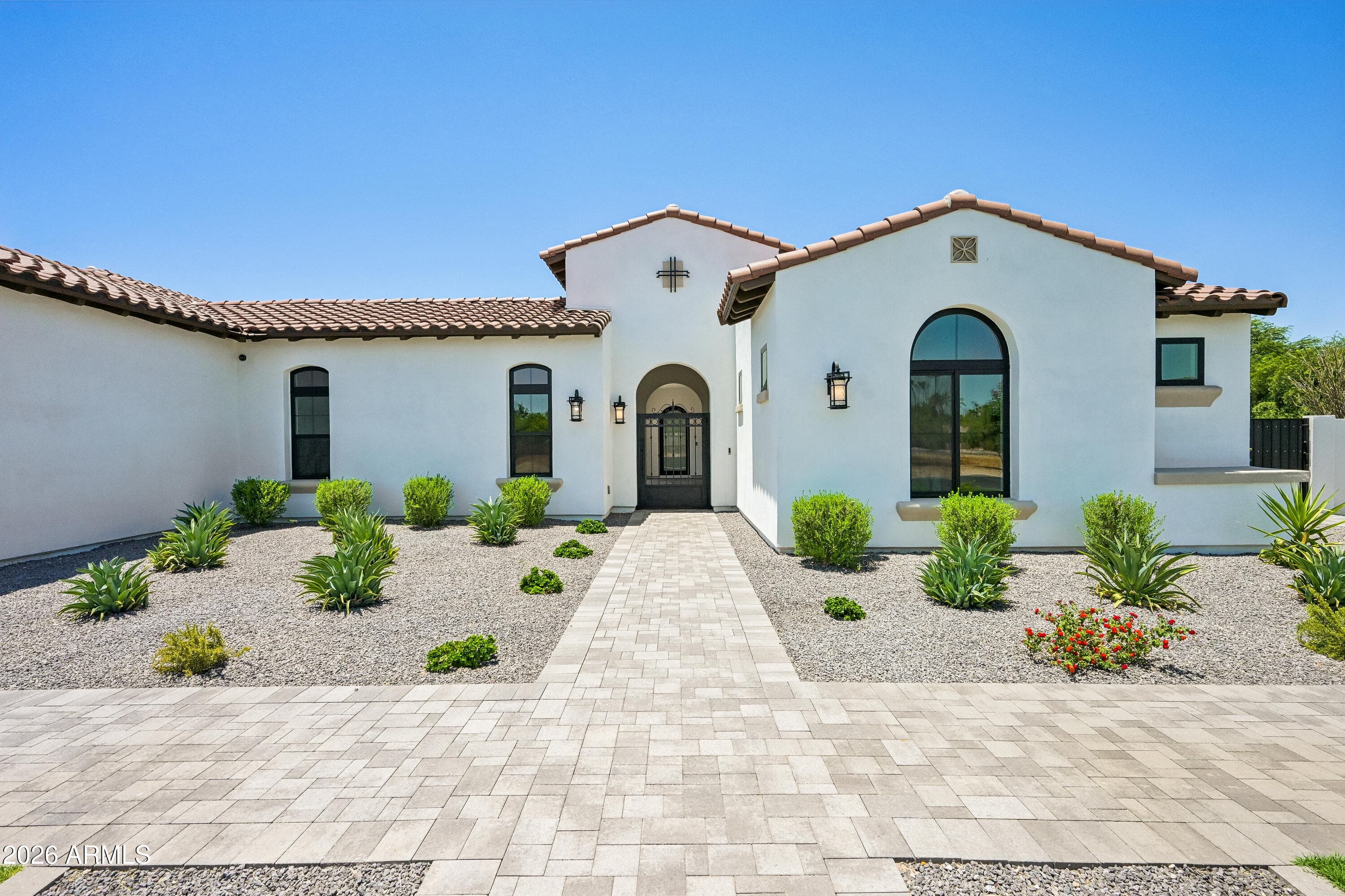 6621 E Doubletree Ranch Road — photo 2