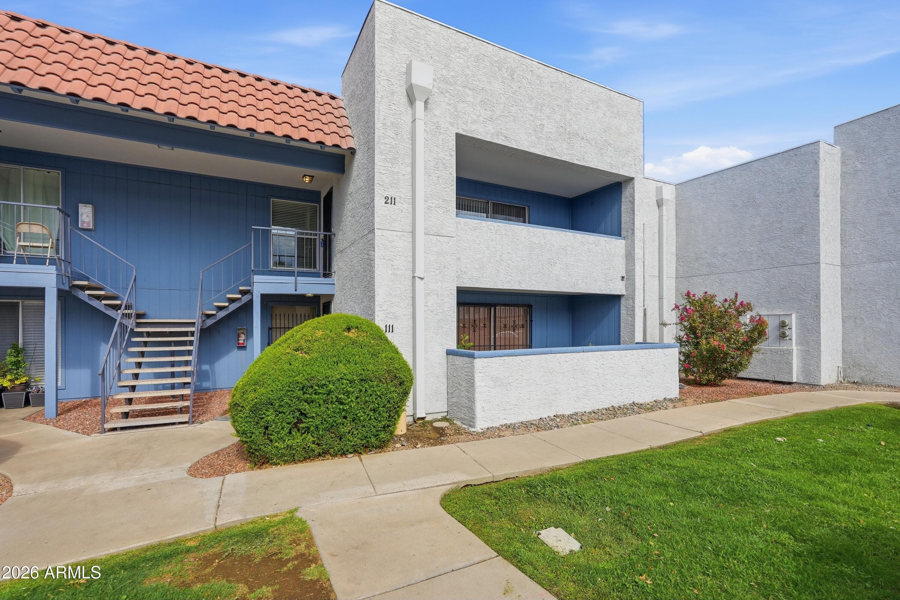 4608 W Maryland Avenue 211 — photo 8