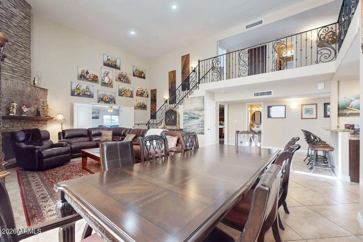 8757 E Monterosa Avenue — photo 4