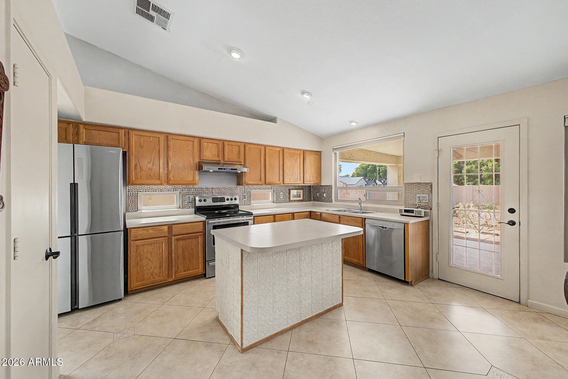 6617 W Acapulco Lane — photo 5