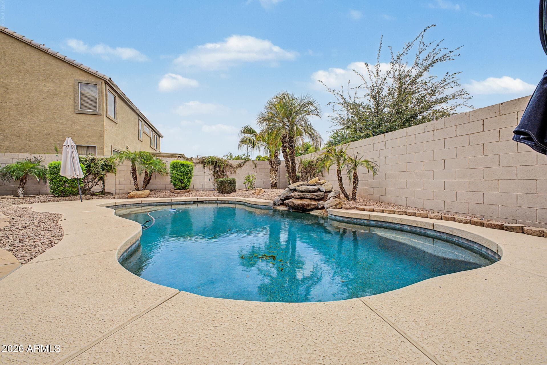 3533 E Wildhorse Drive — photo 1 of 51