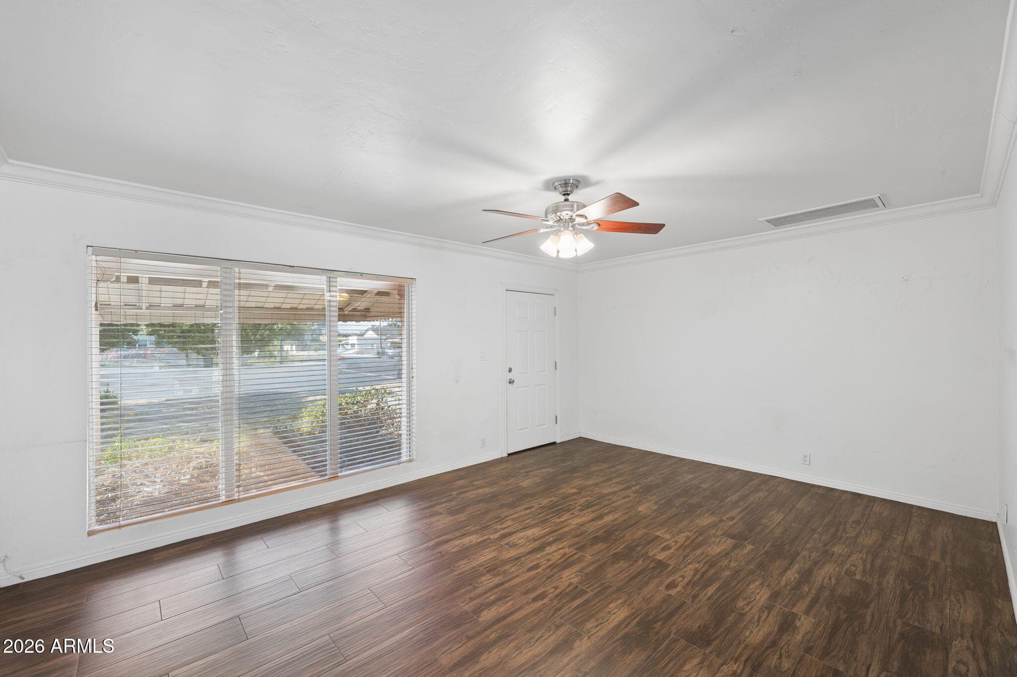 1802 E Missouri Avenue — photo 6