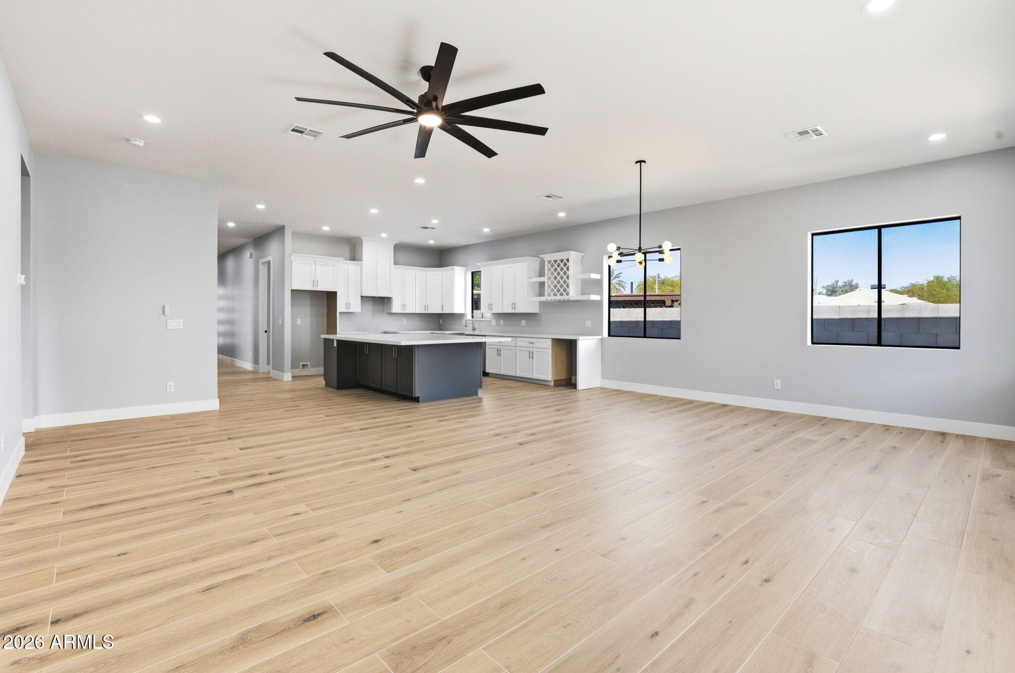 415 S Robert Road S — photo 8