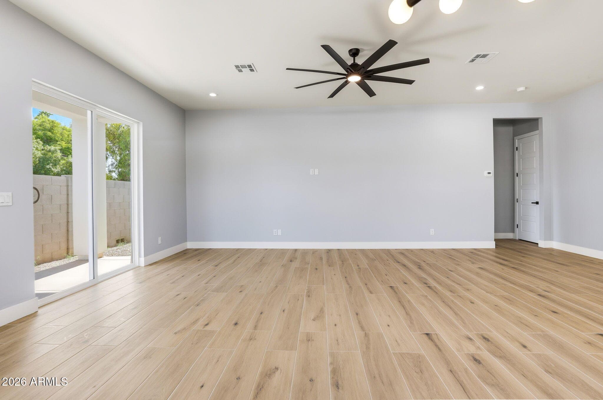 415 S Robert Road S — photo 7