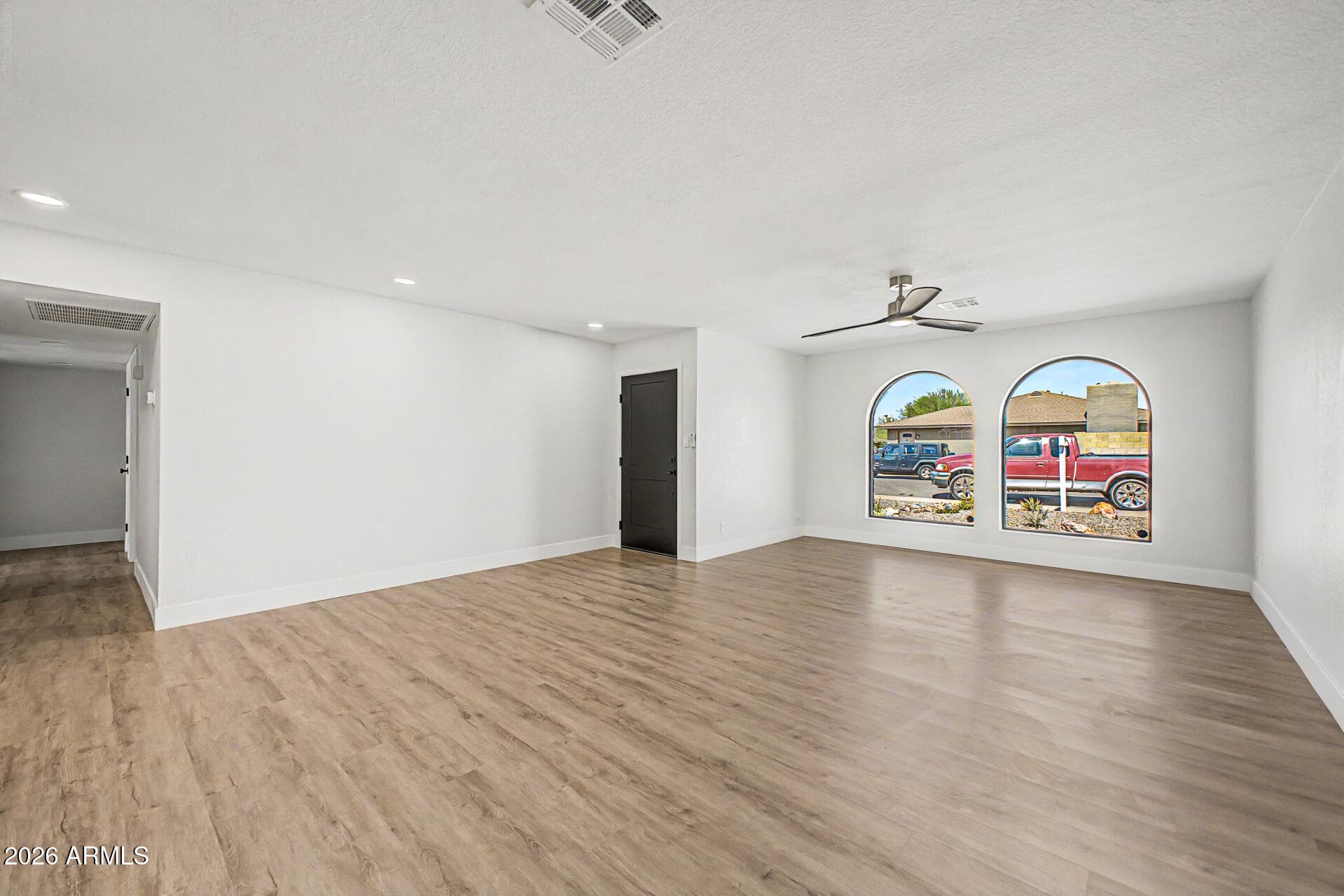 6014 S Dorsey Lane — photo 8