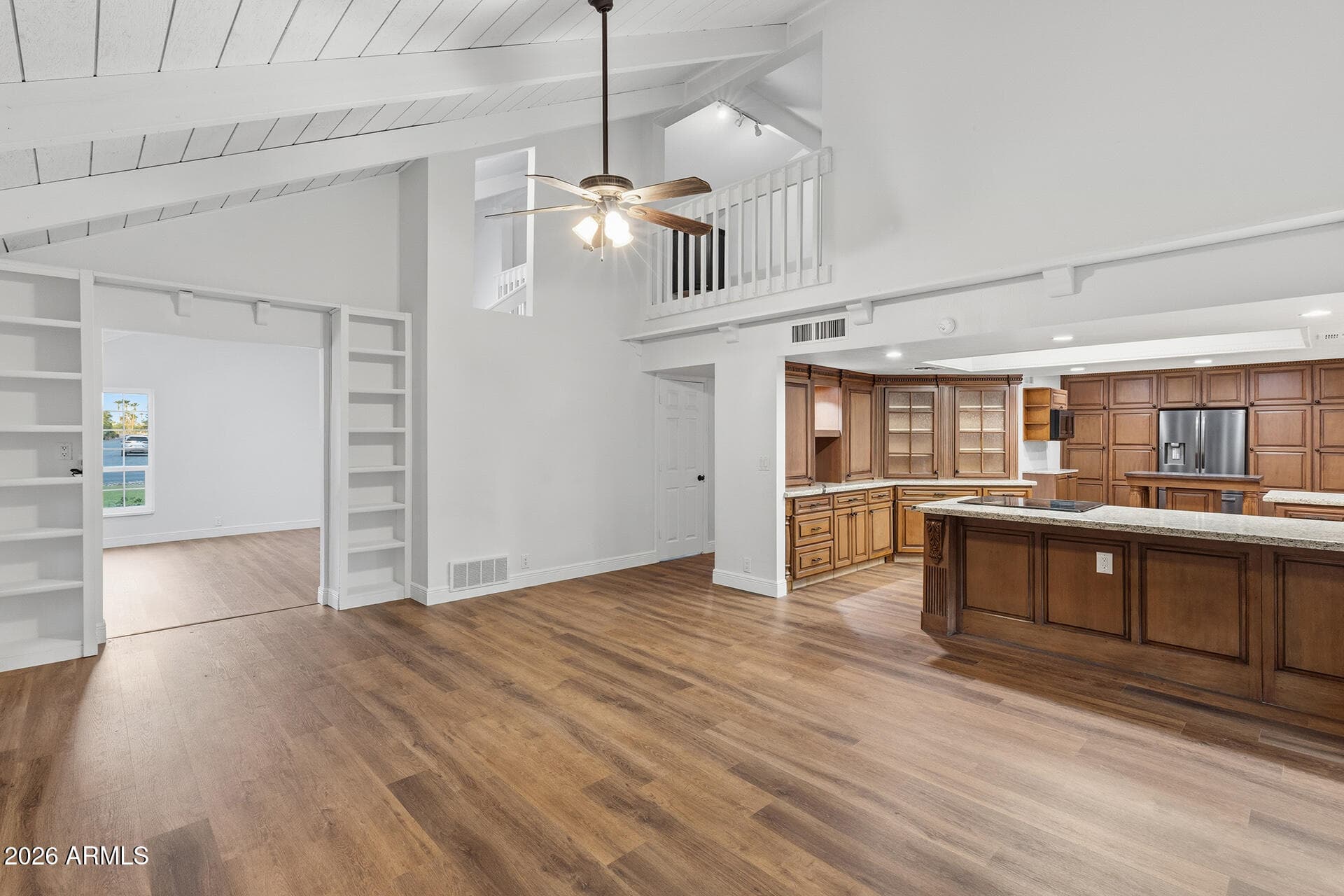 1806 S Los Alamos — photo 2