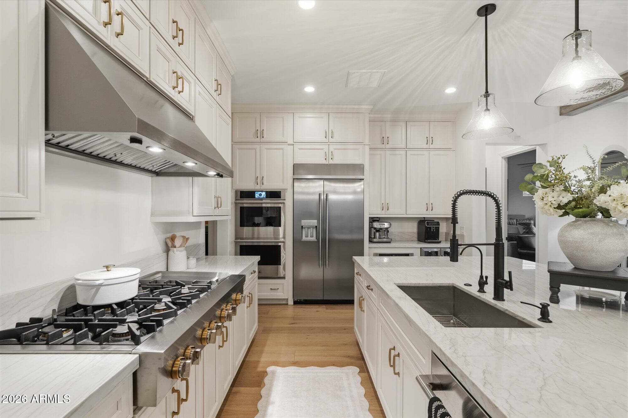 17302 W Gretna Street — photo 3