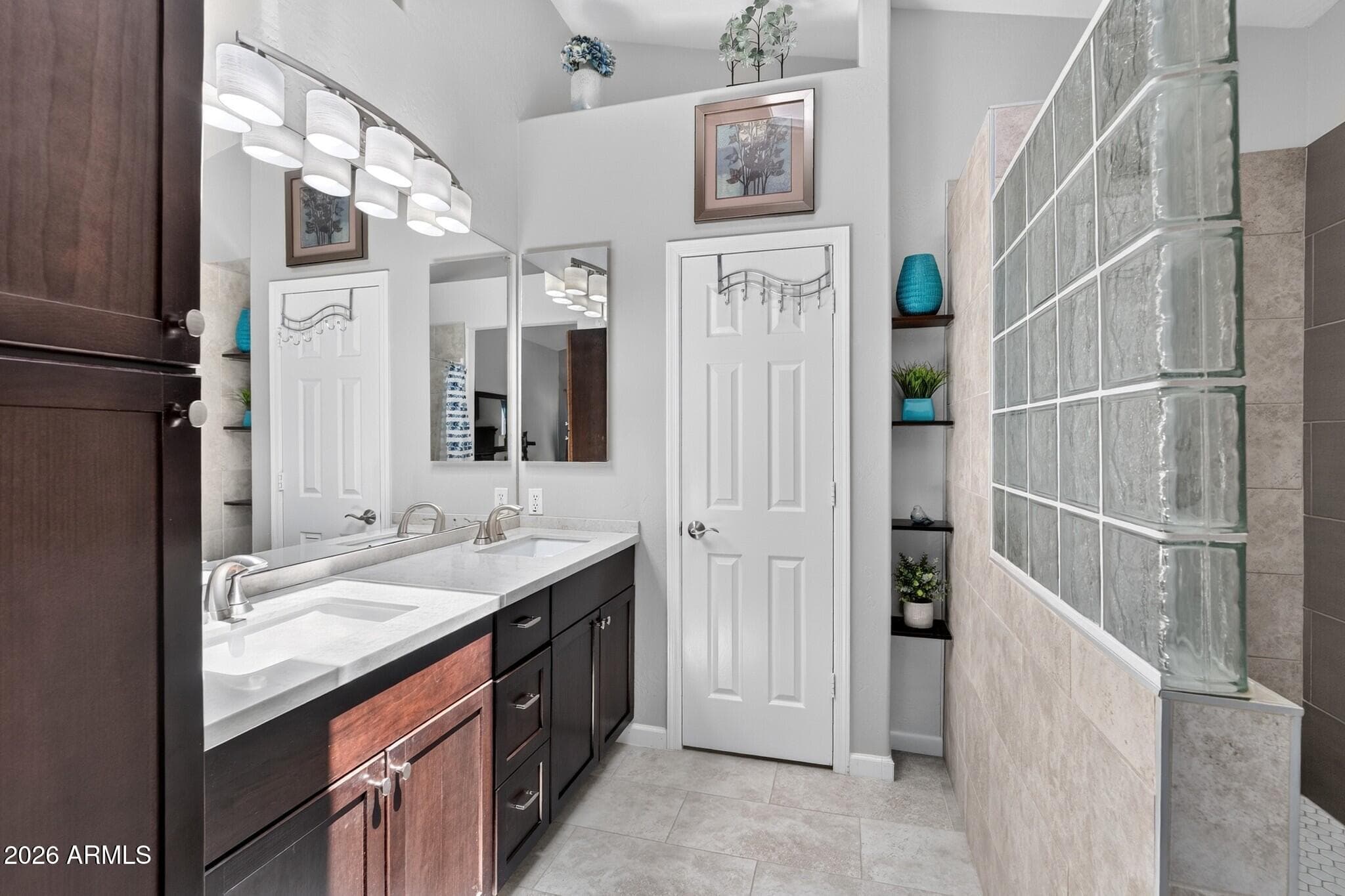 6703 E Sugarloaf Street — photo 3