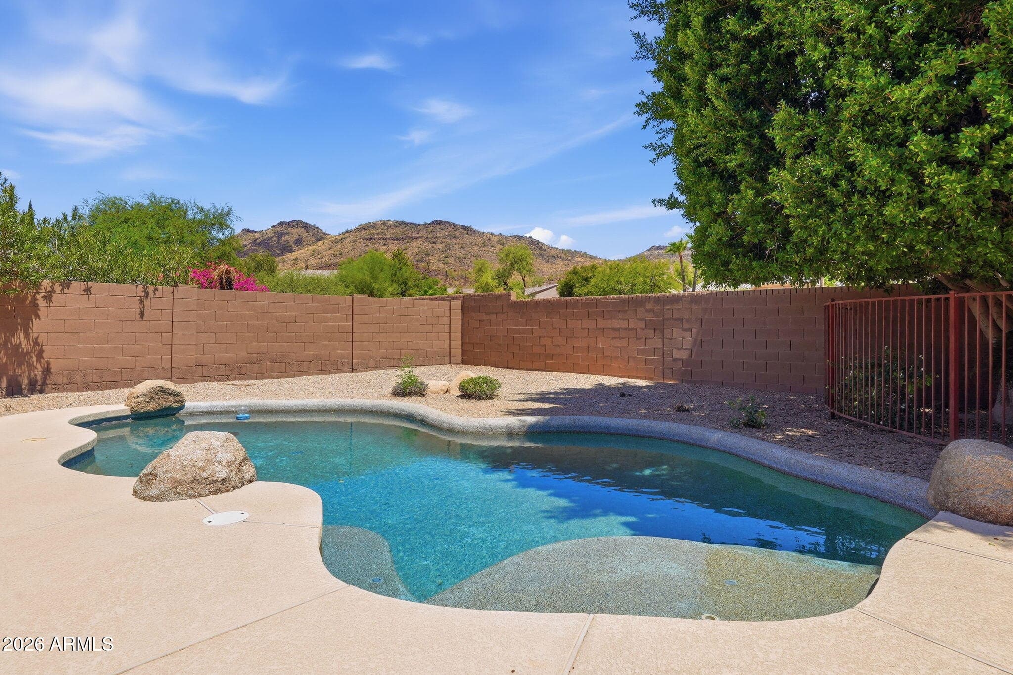 25801 N Lawler Loop — photo 2