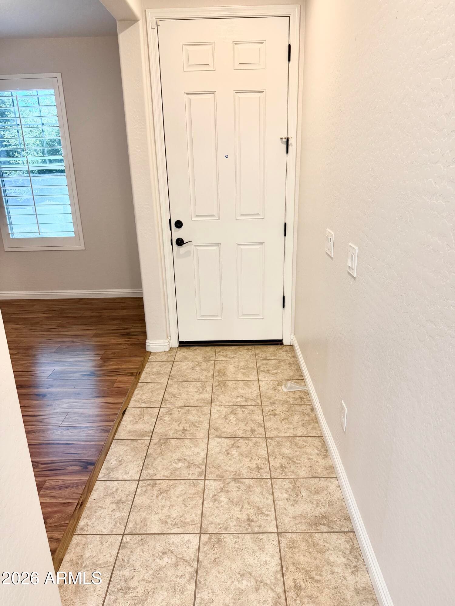 146 E Bernie Lane — photo 6