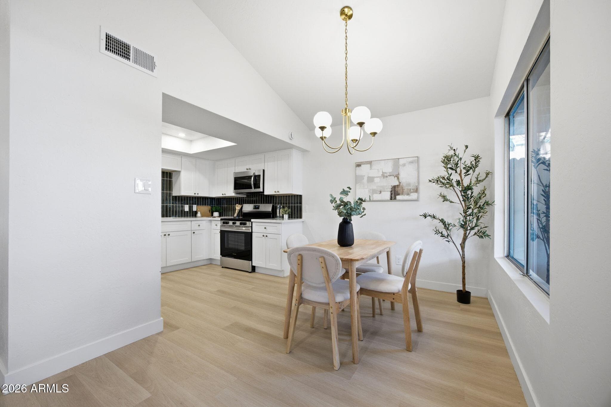 8011 N 49th Avenue, Glendale, Arizona