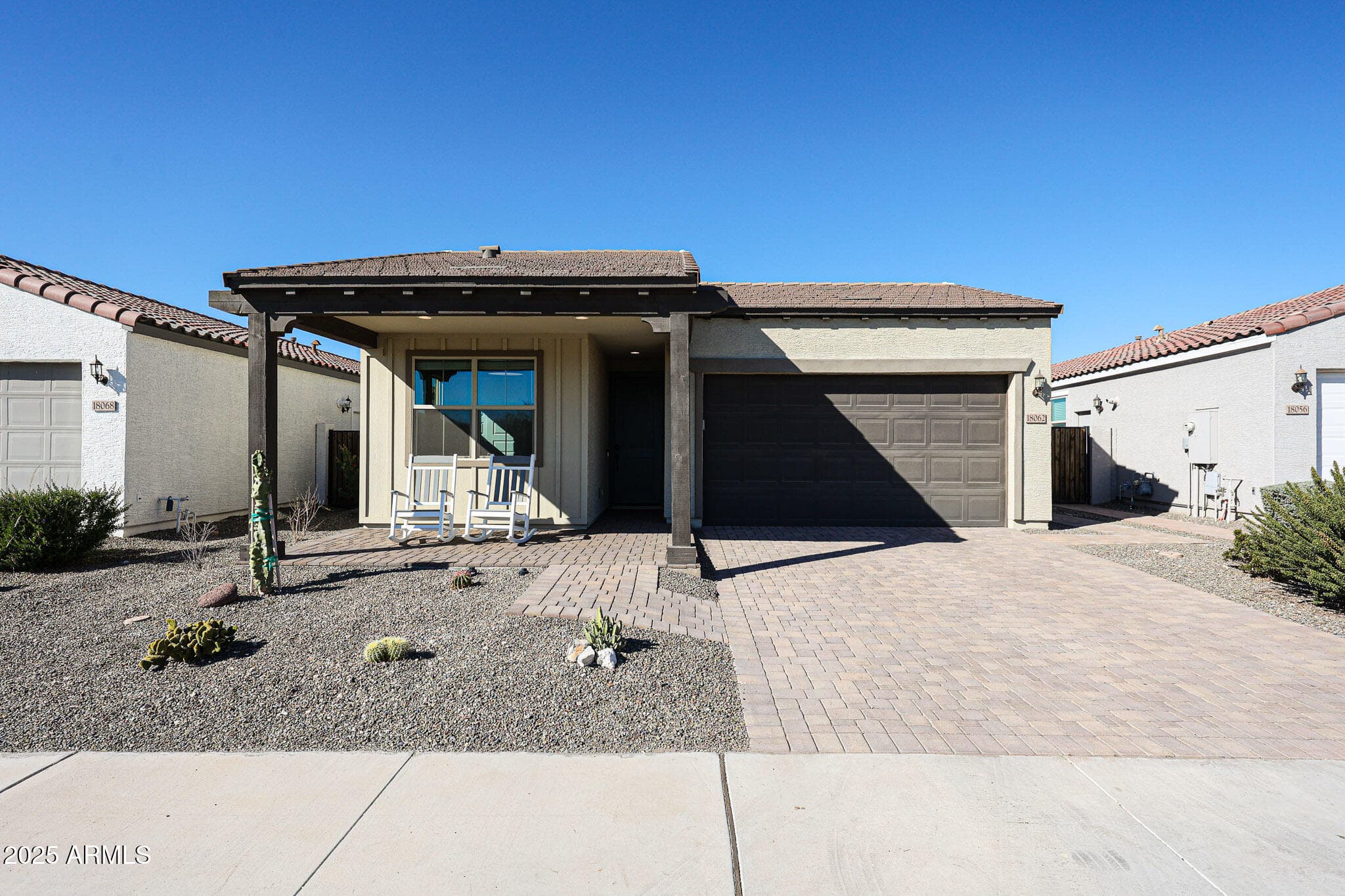 18062 W Amber Ridge Way — photo 2