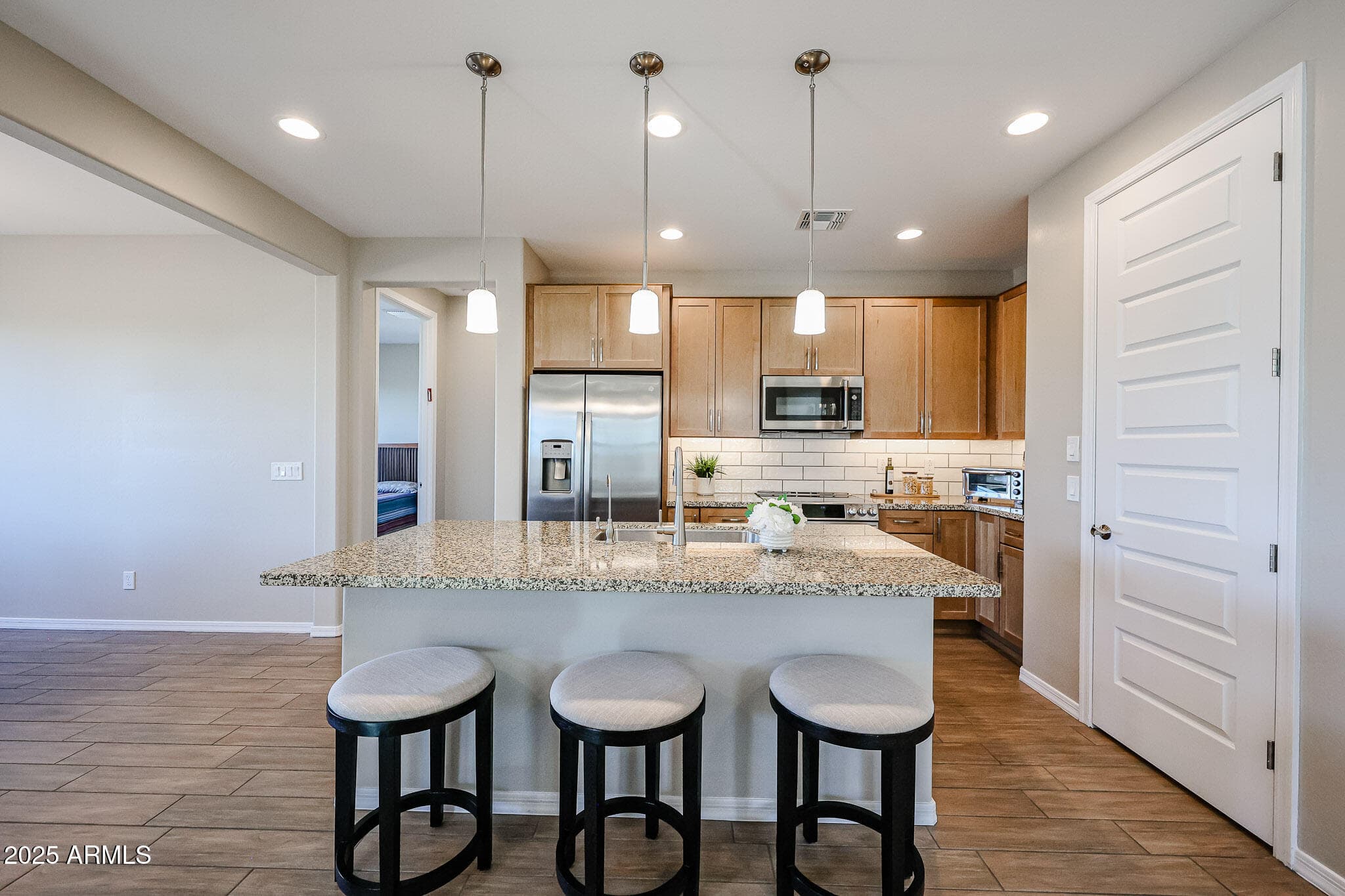 18062 W Amber Ridge Way — photo 6