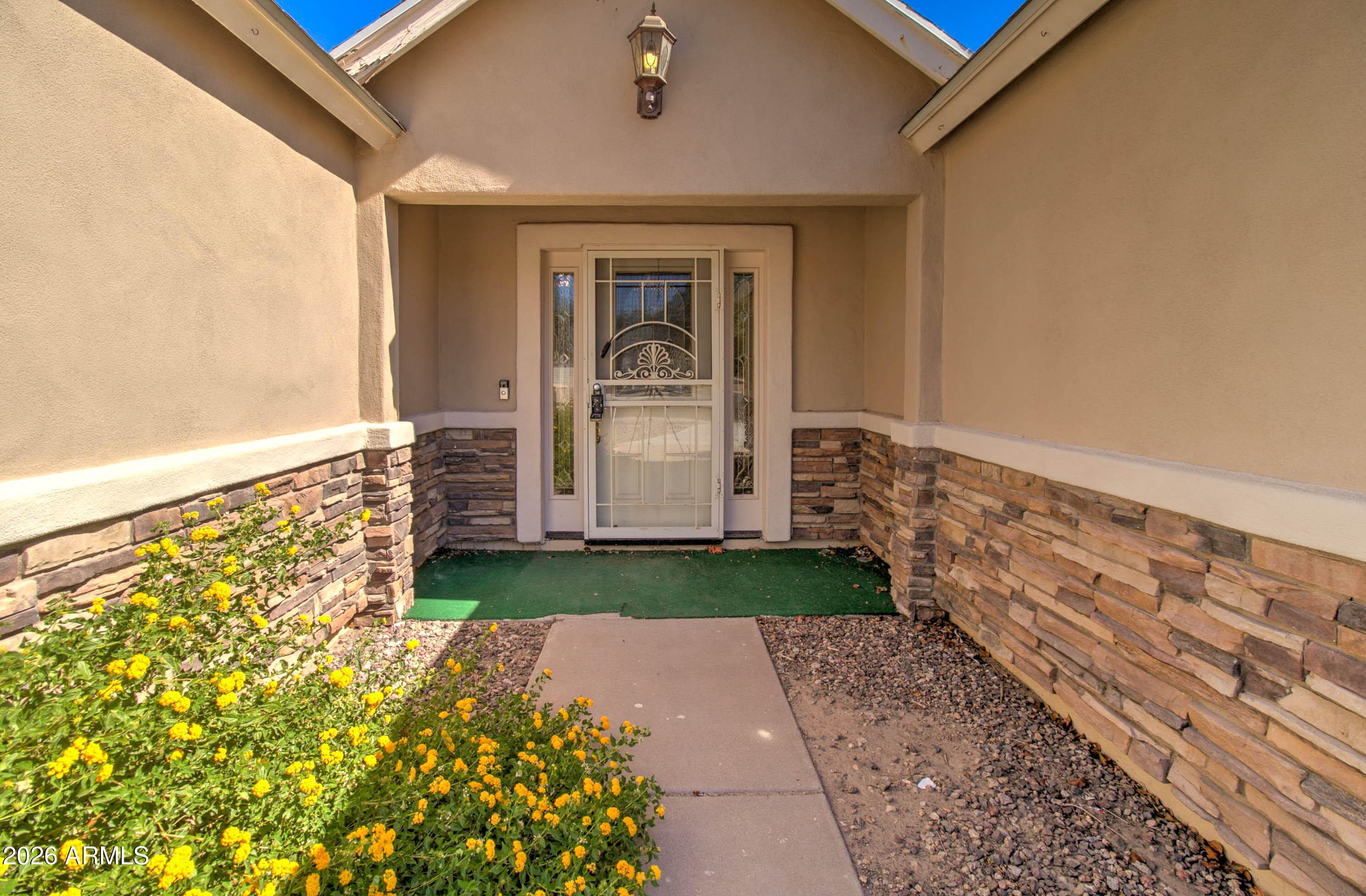 4509 E Pearce Road — photo 5