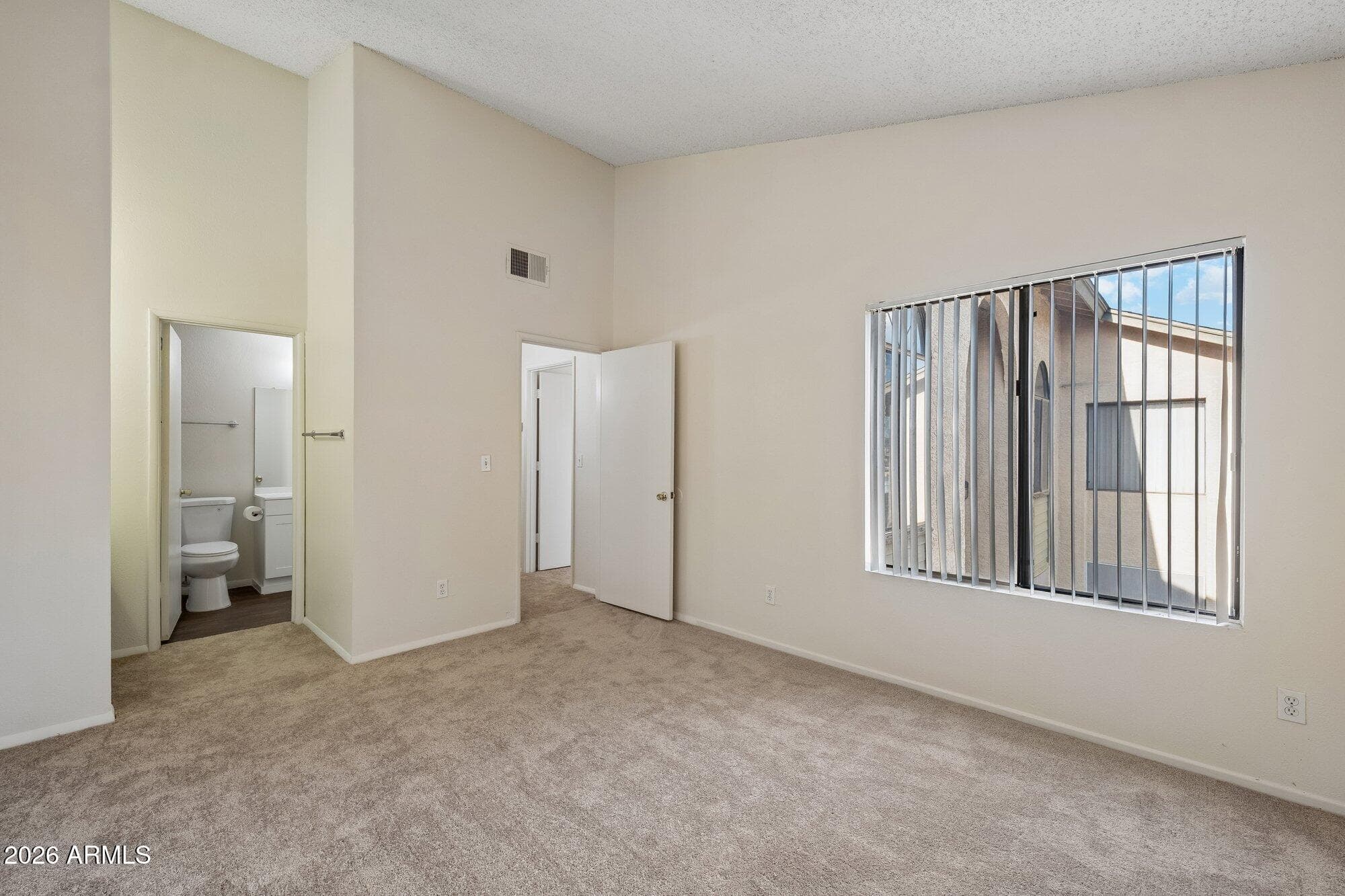 5236 W Peoria Avenue 239 — photo 3