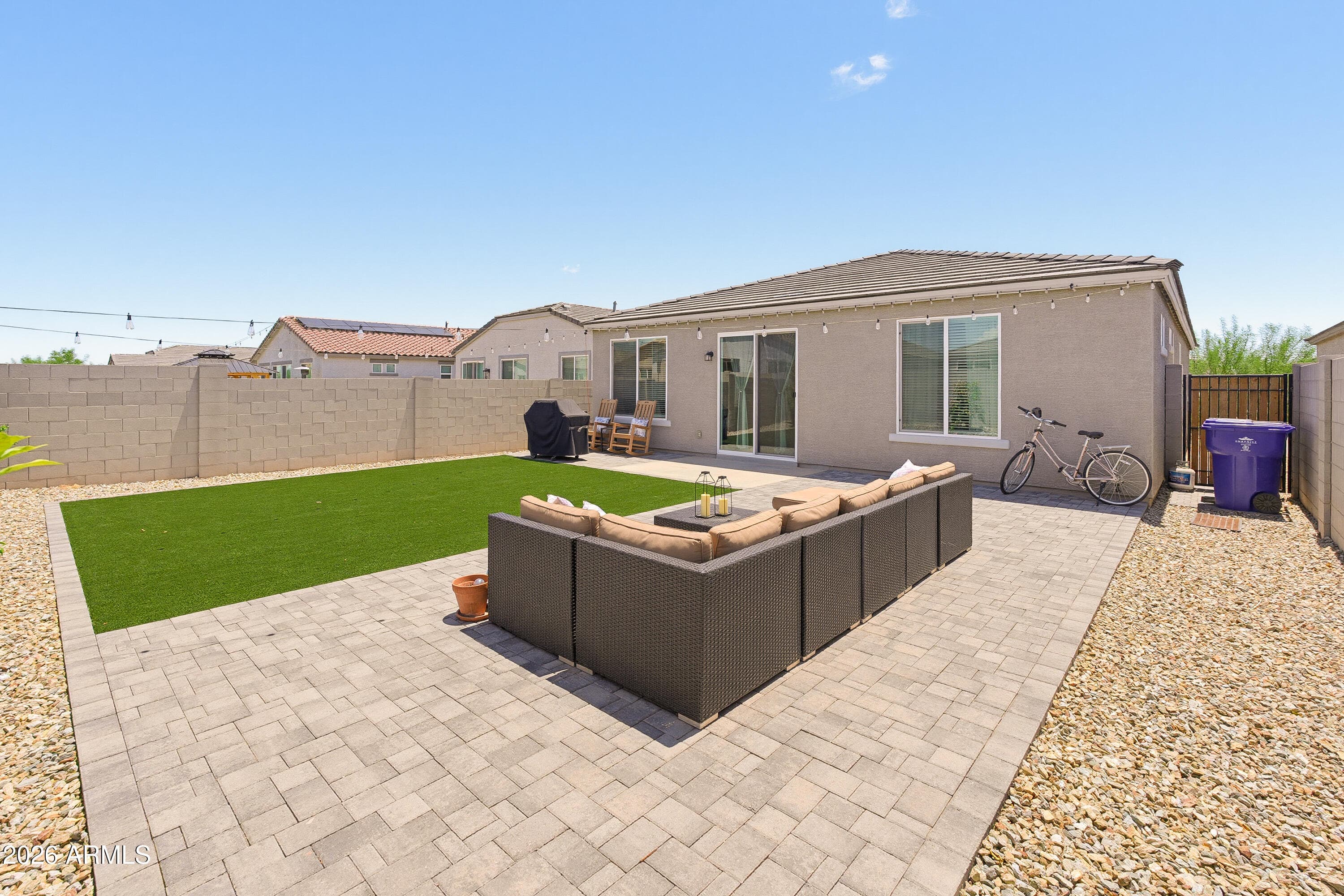 18018 W Sand Hills Drive — photo 2