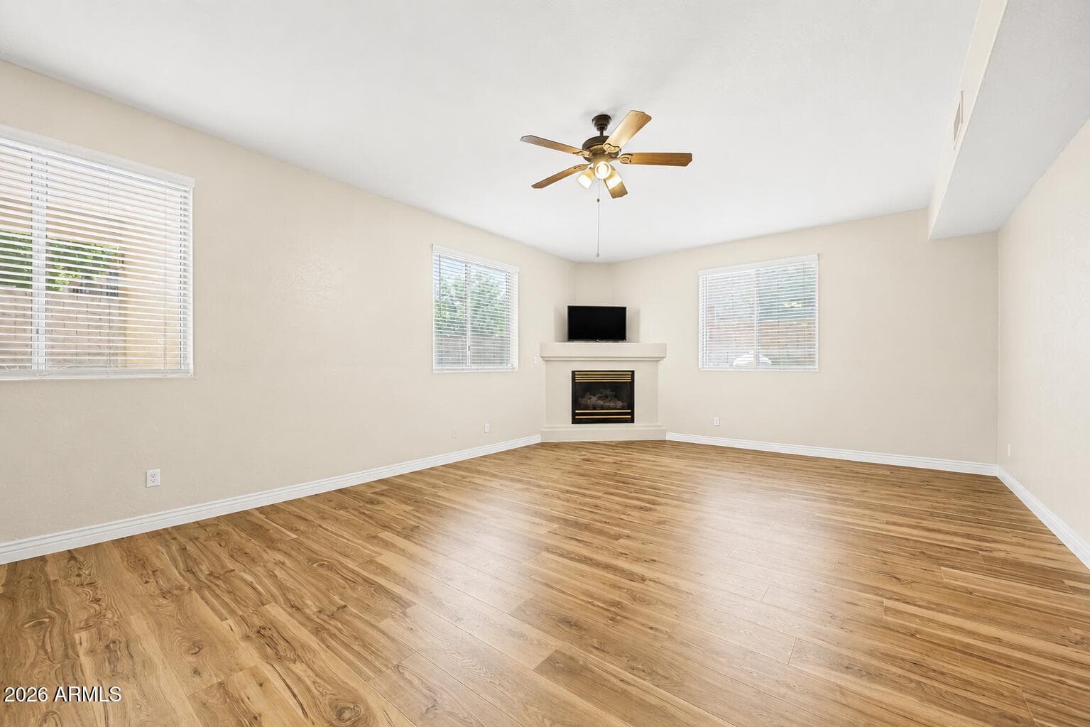 5721 W Mariposa Grande Lane — photo 8