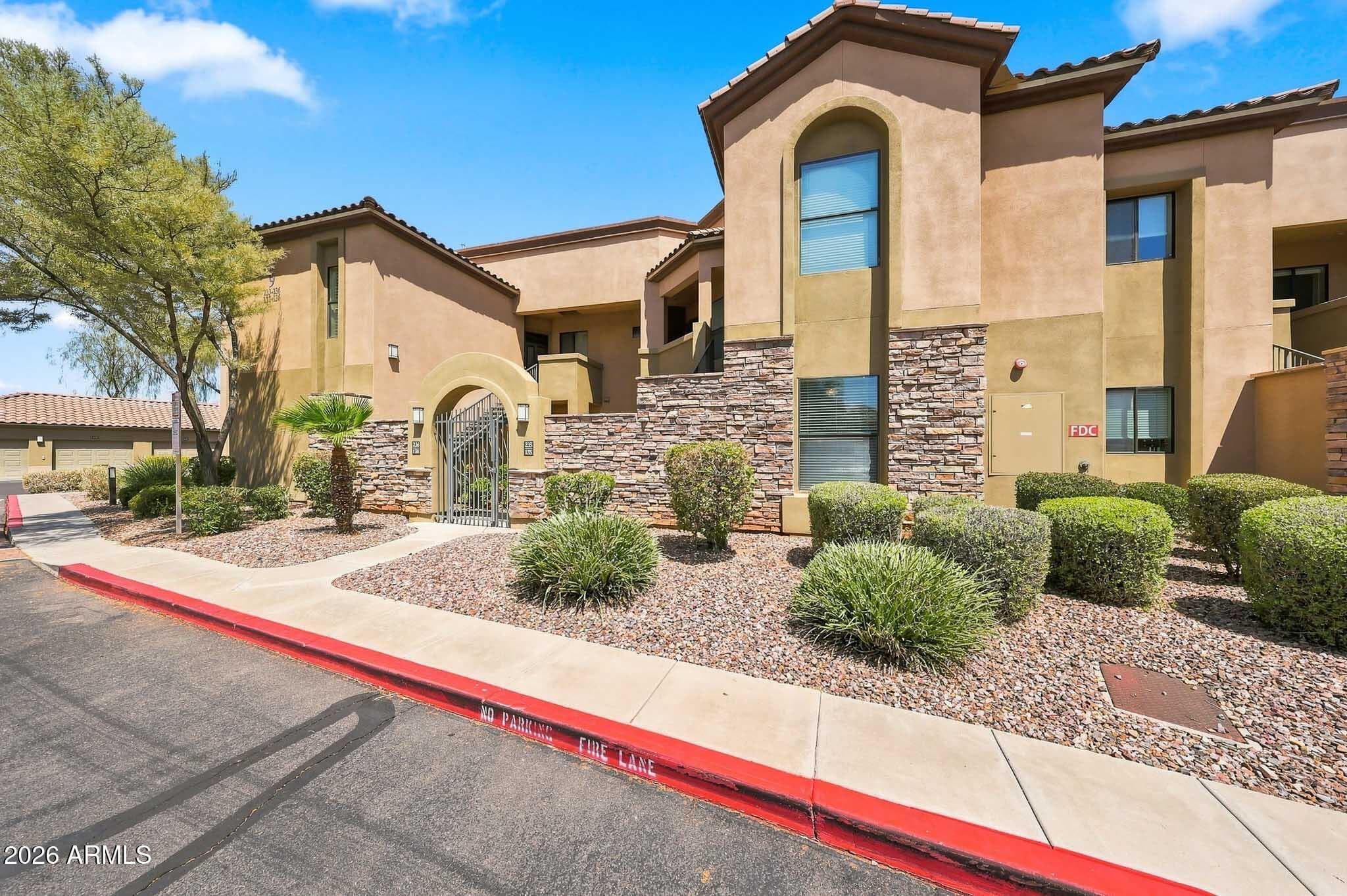 7027 N Scottsdale Road 135 — photo 4