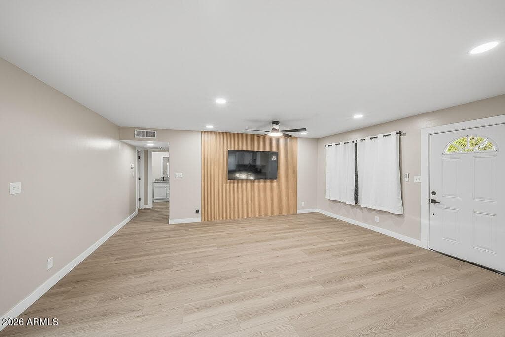 2609 E Lemon Street — photo 4