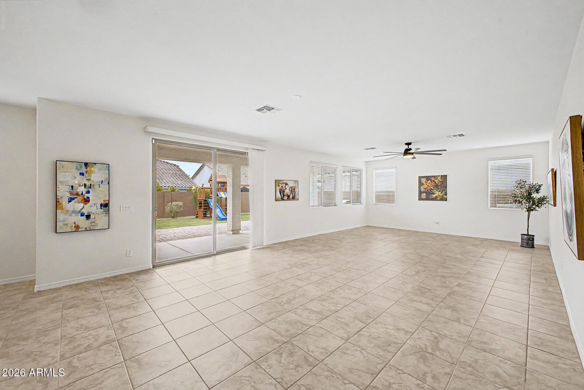 14283 W Alameda Road — photo 3