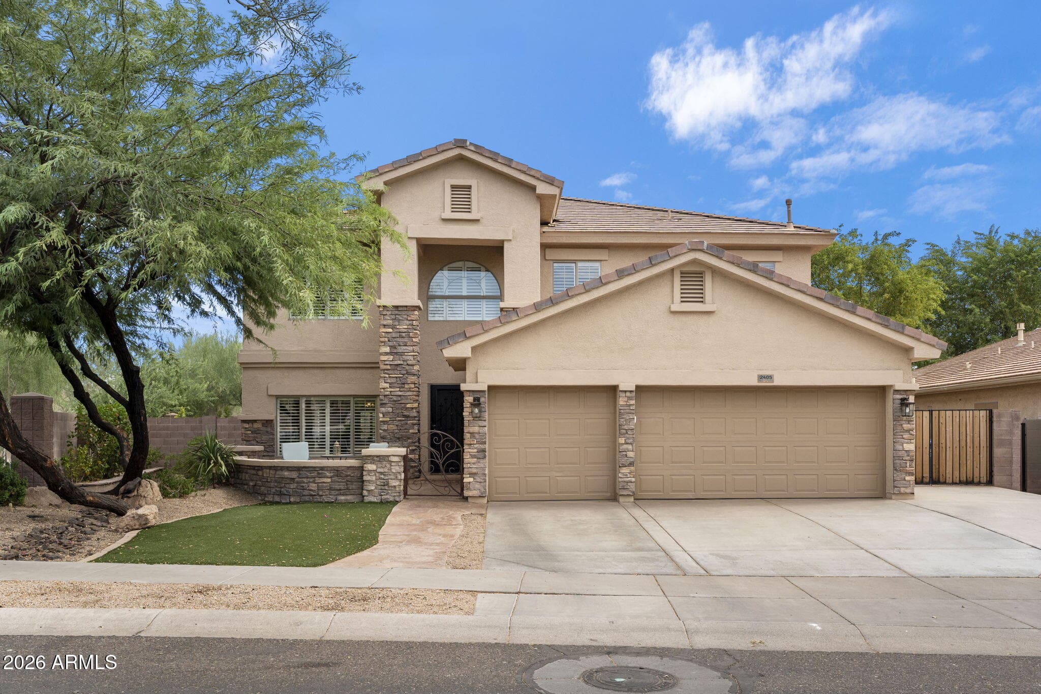2405 W Barbie Lane — photo 5