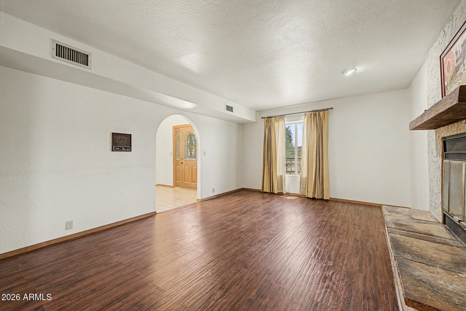 8230 E Mcdowell Road — photo 6