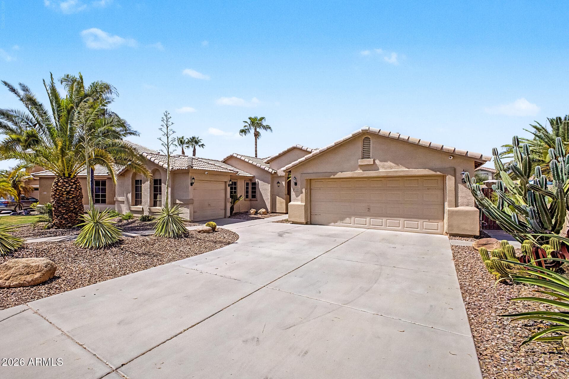 11218 E Rafael Avenue — photo 2