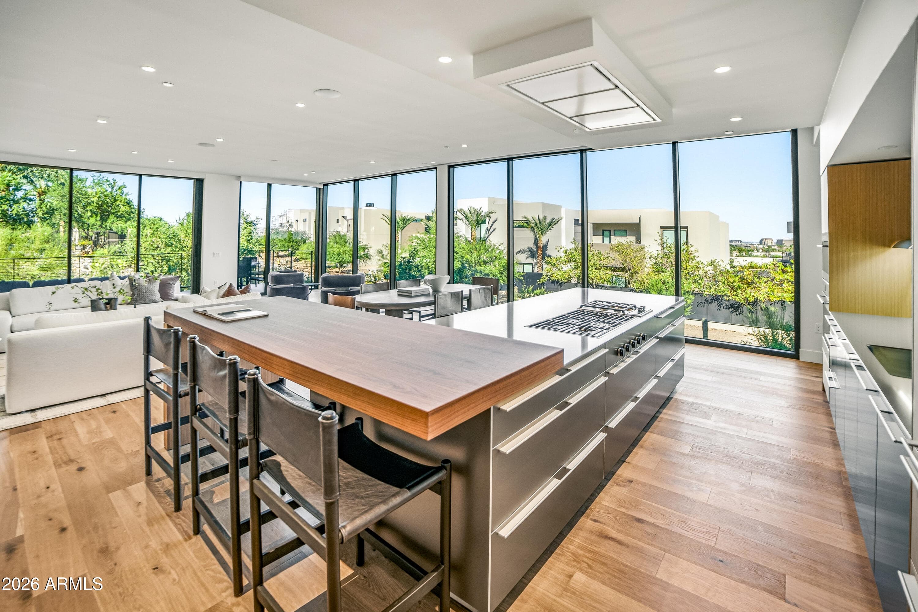 5000 N Camelback Ridge Drive 210 — photo 4