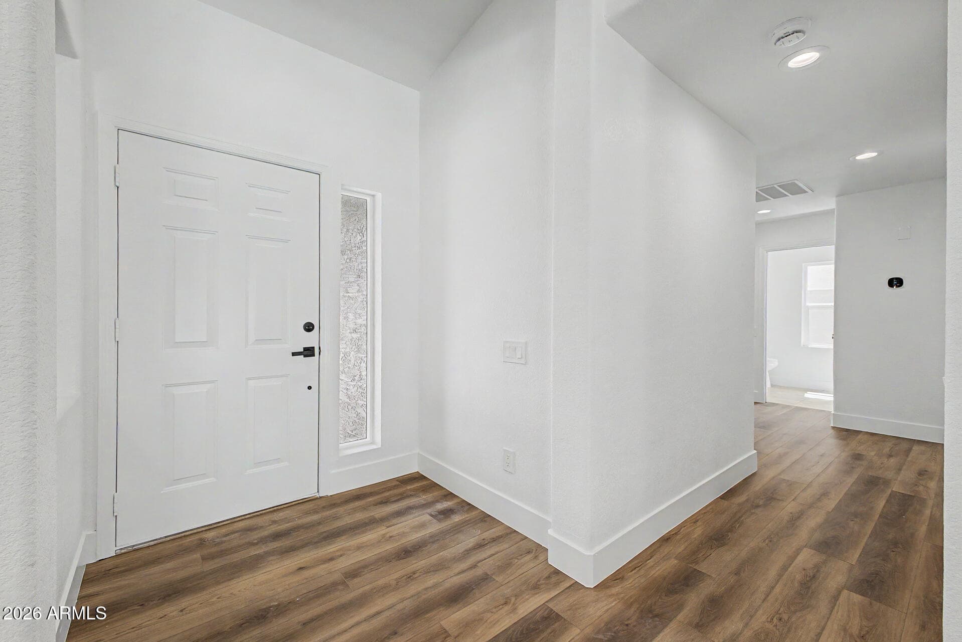 6425 W Irma Lane — photo 5