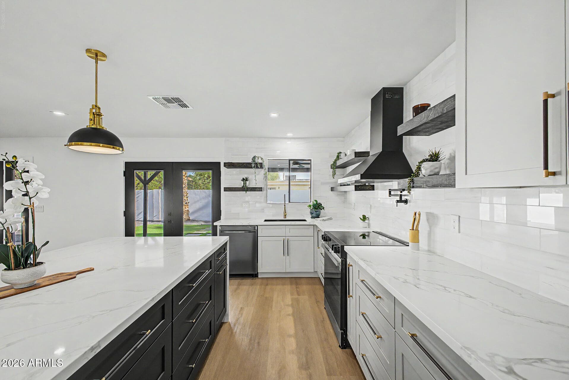1835 E Manhatton Drive — photo 8