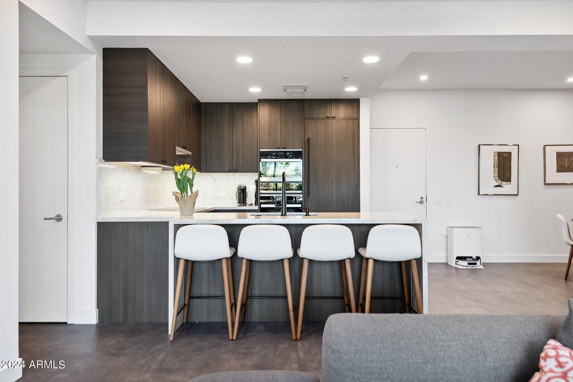 7167 E Rancho Vista Drive 4010 — photo 2