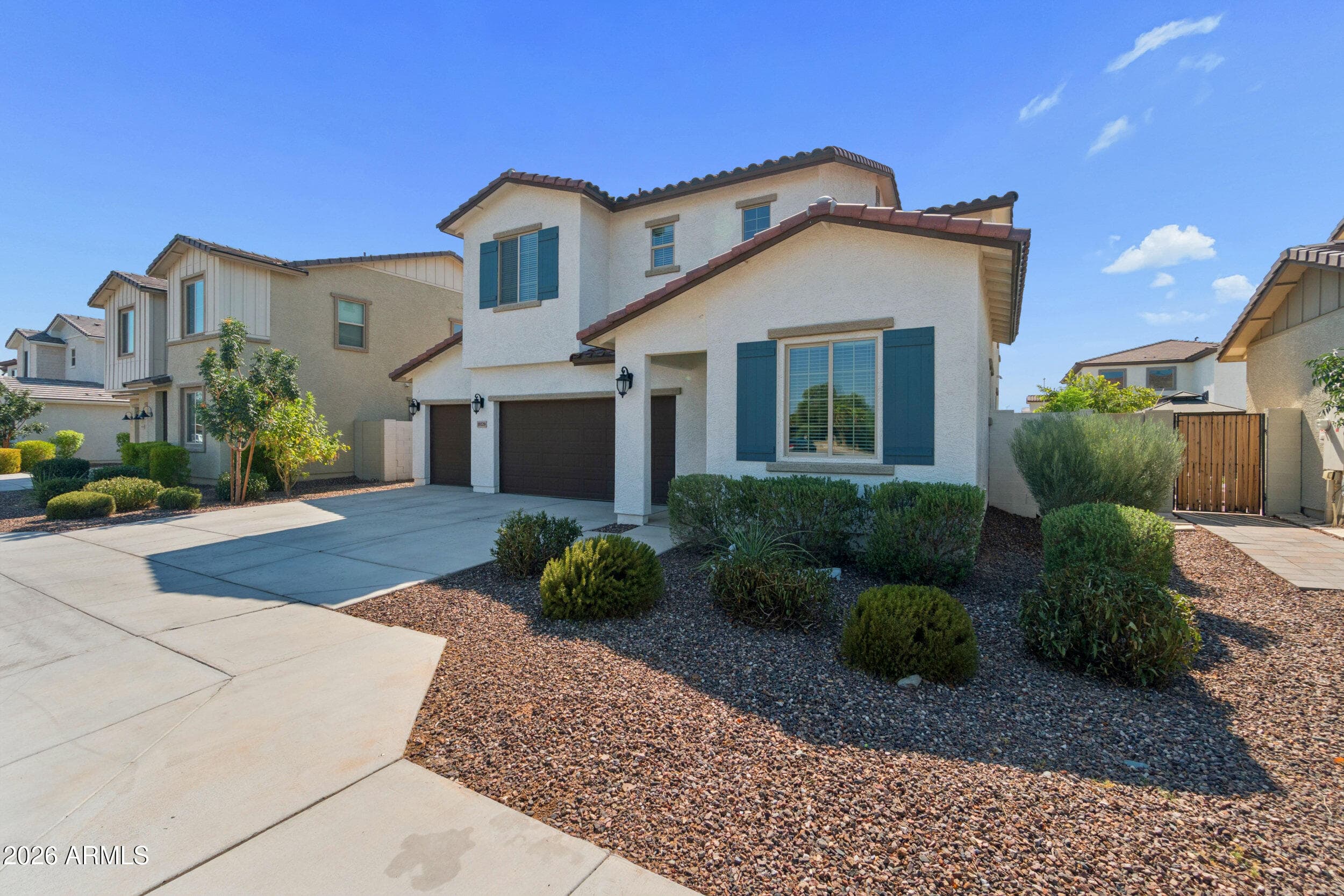 10220 N 49th Avenue — photo 3