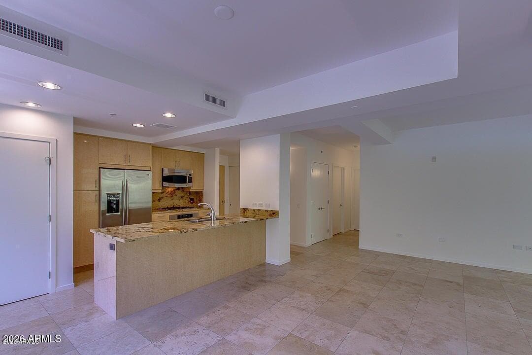 7131 E Rancho Vista Drive 3001 — photo 2