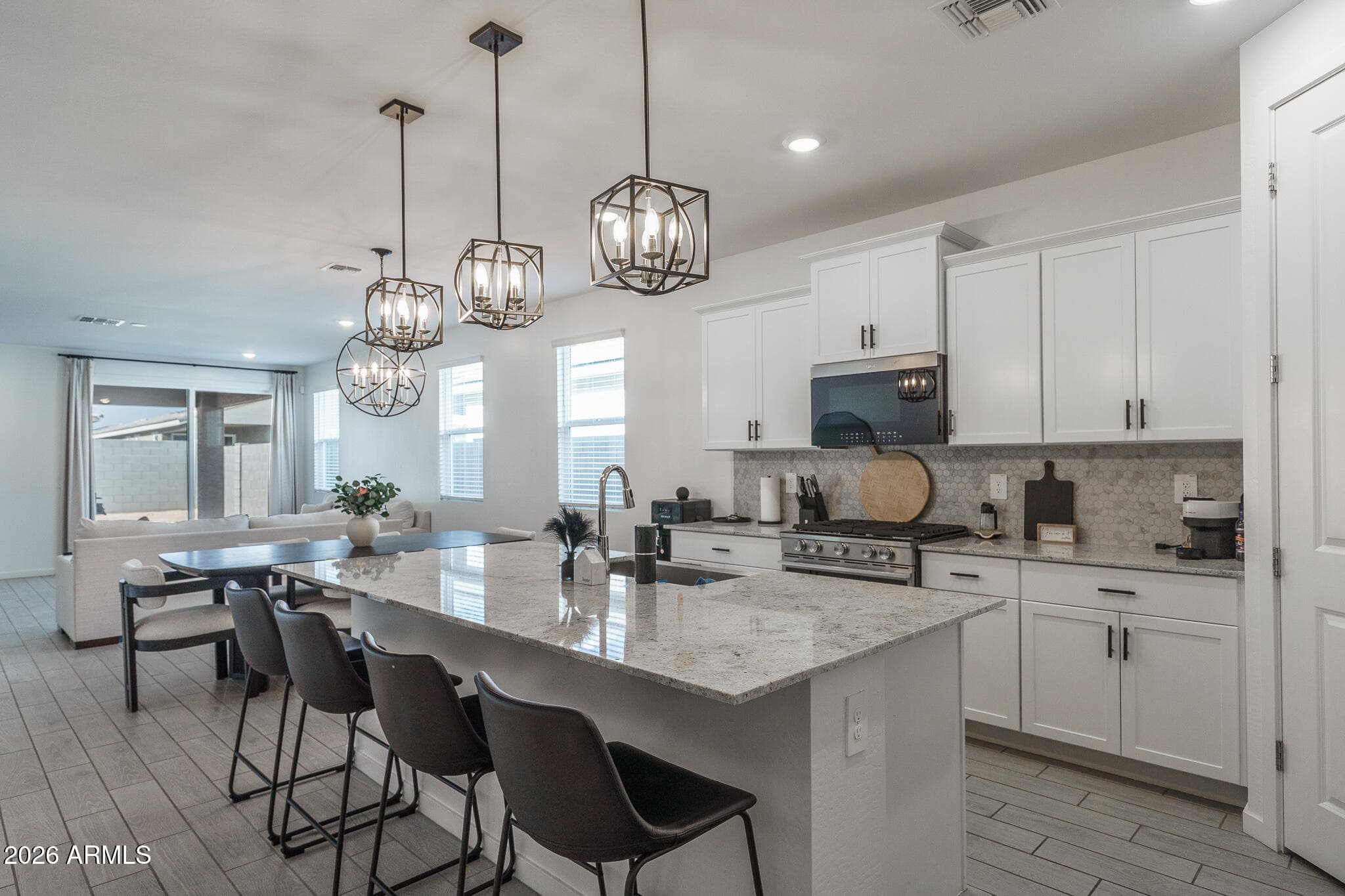 17648 W Adams Street — photo 3