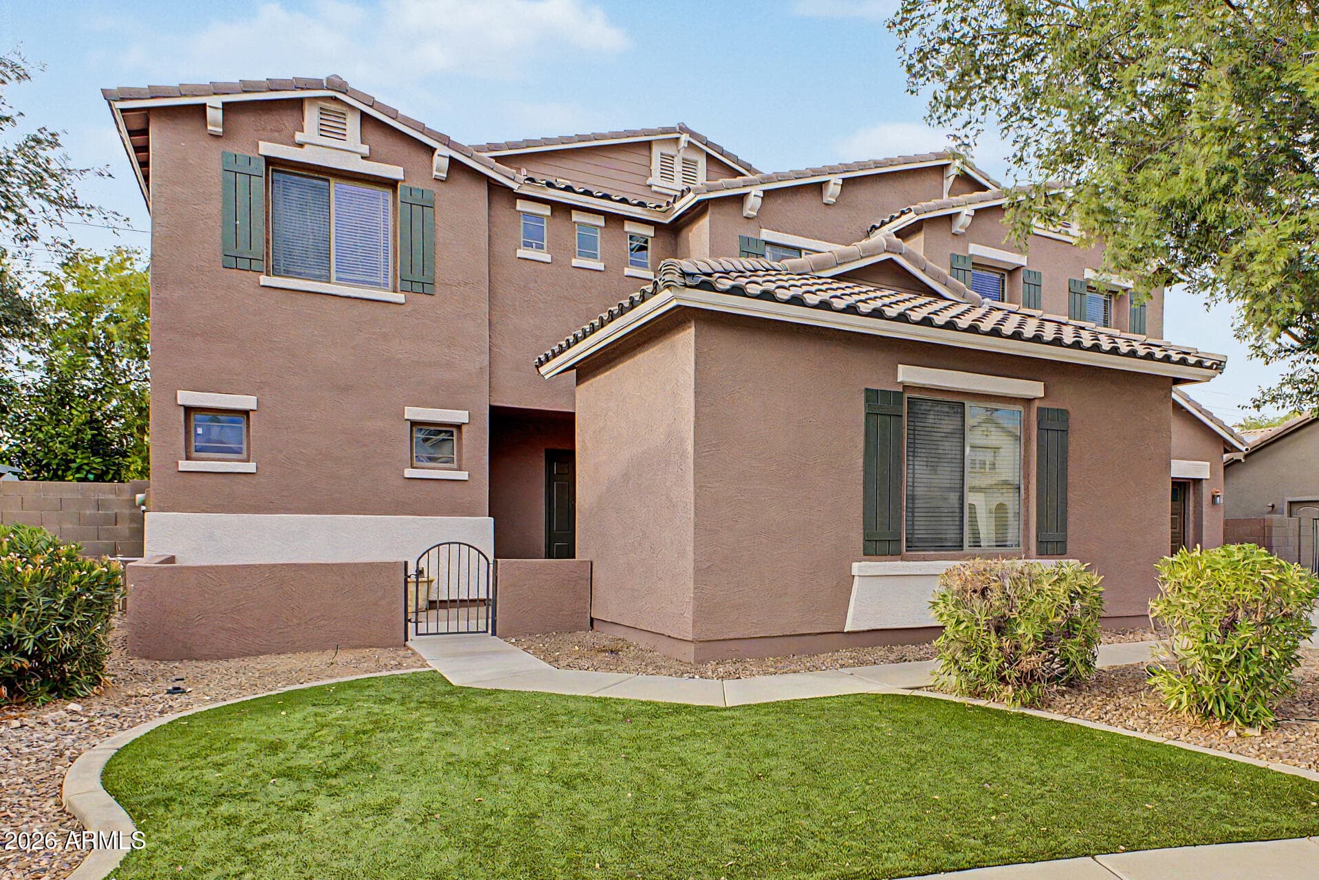 15864 W Shaw Butte Drive — photo 4