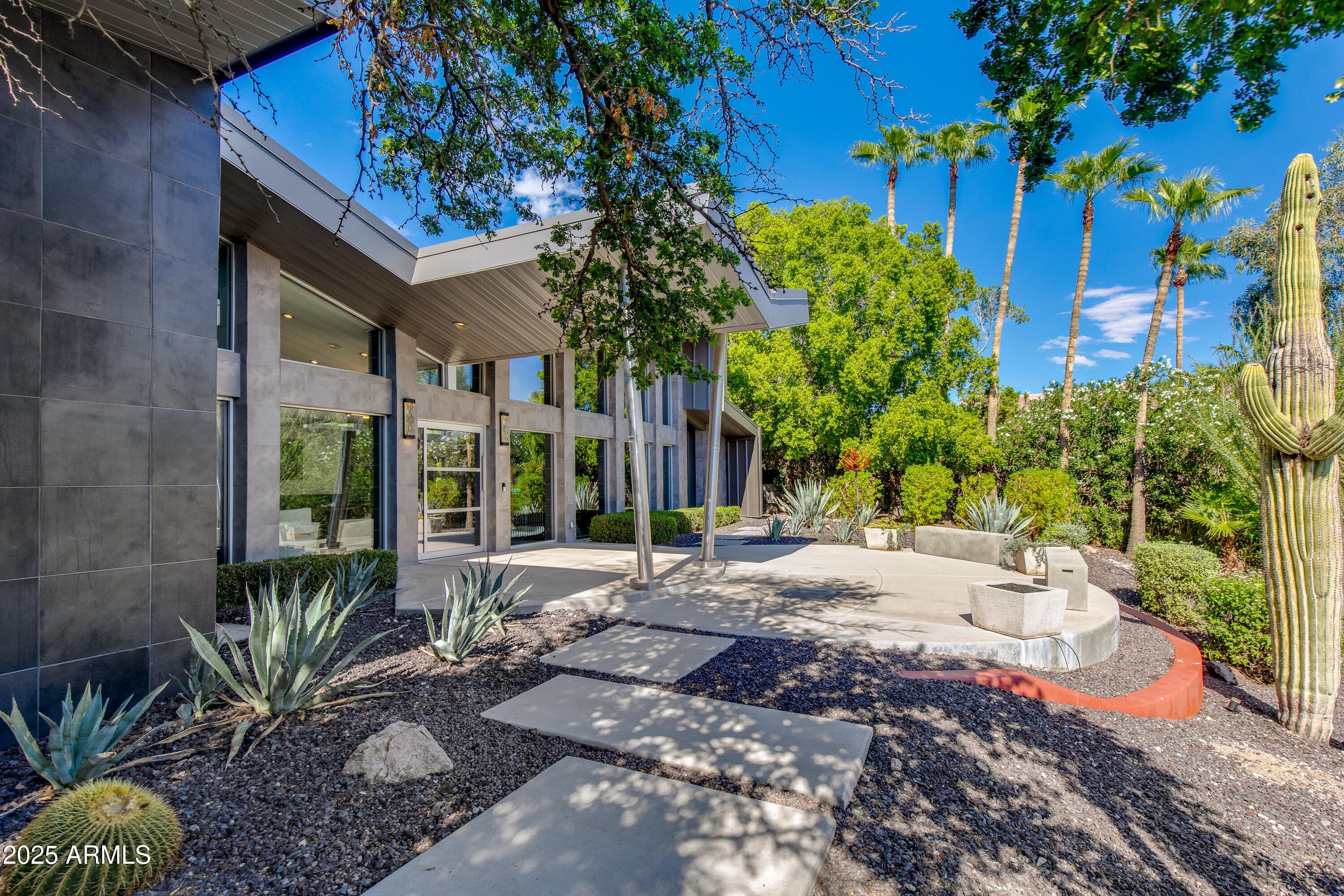 4306 E Desert Crest Drive — photo 7