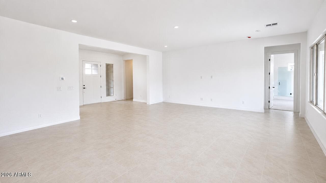 18522 W Cathedral Rock Drive — photo 4