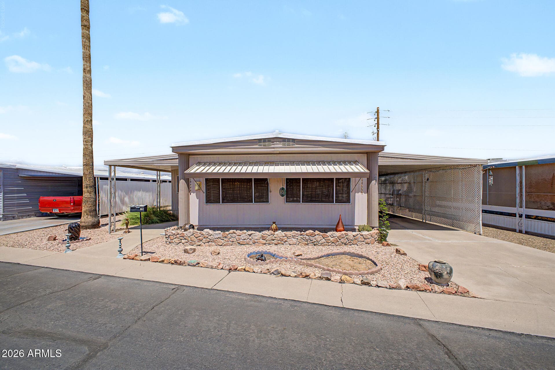 2700 E Allred Avenue R87 — photo 2