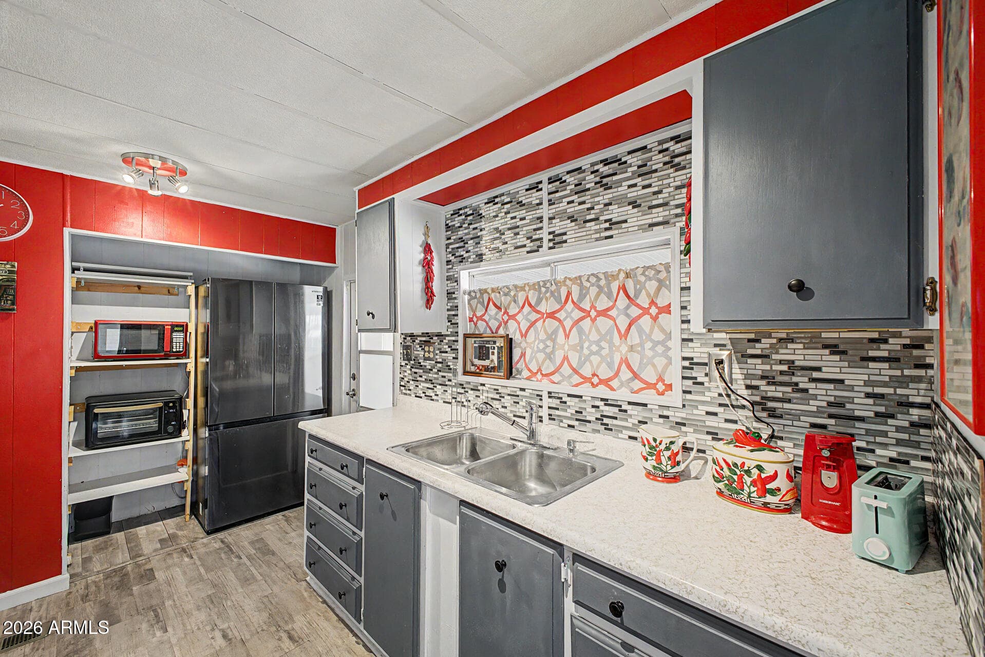 2700 E Allred Avenue R87 — photo 8