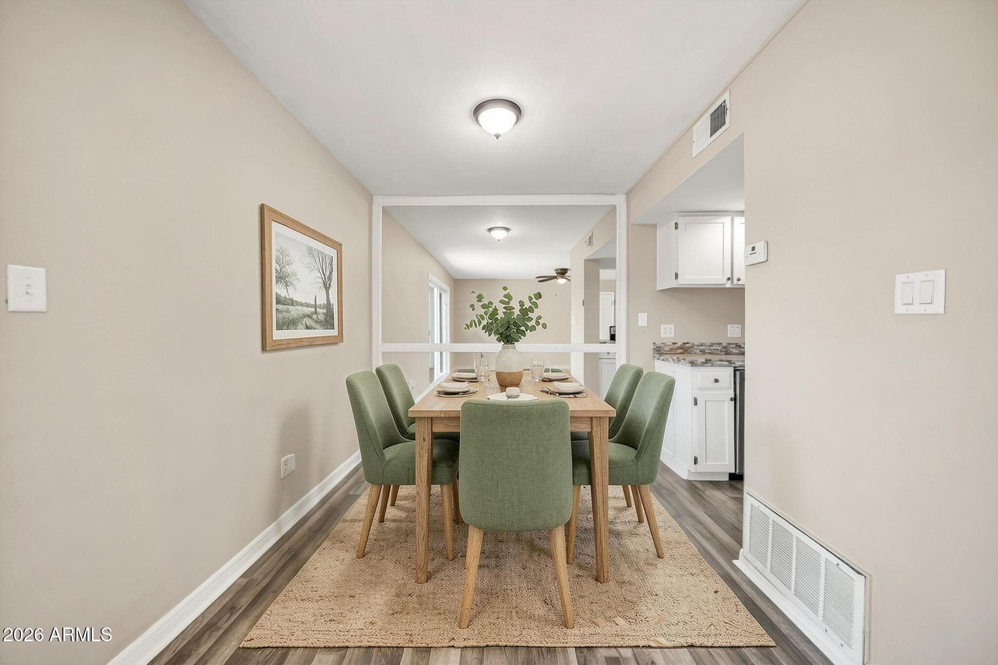 8121 N 32nd Drive — photo 3