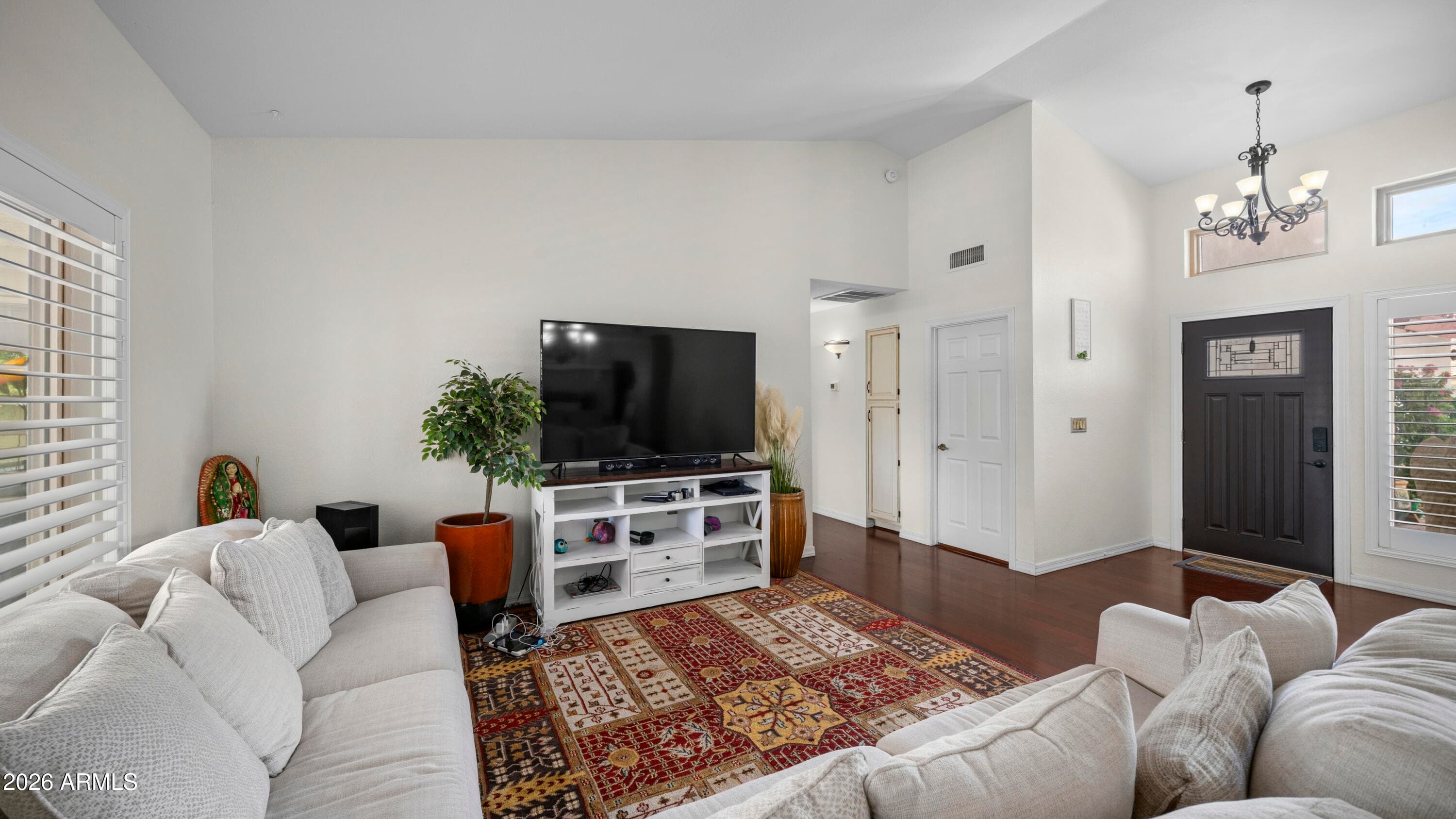 1338 E Sunburst Lane — photo 8