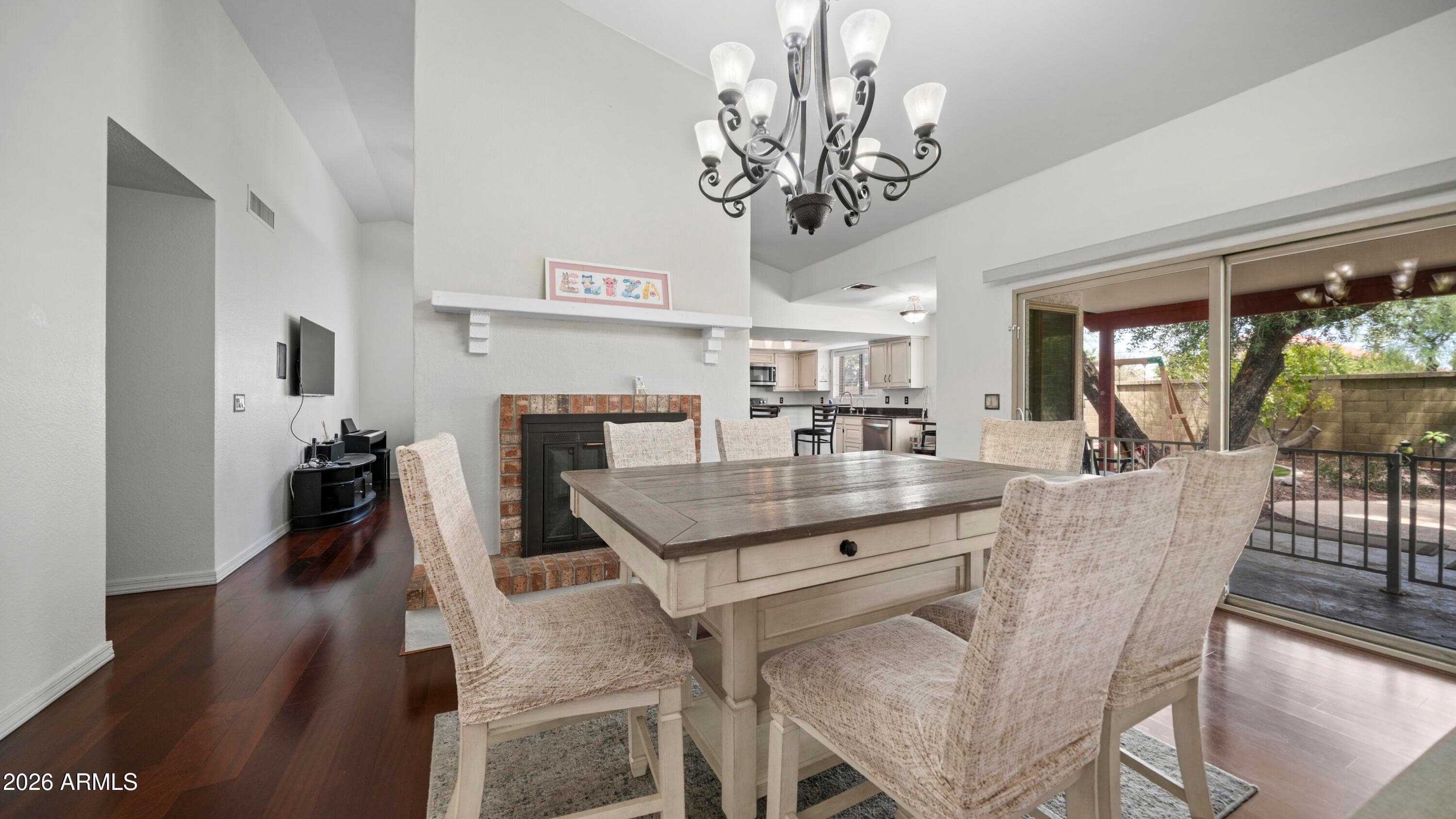 1338 E Sunburst Lane — photo 5